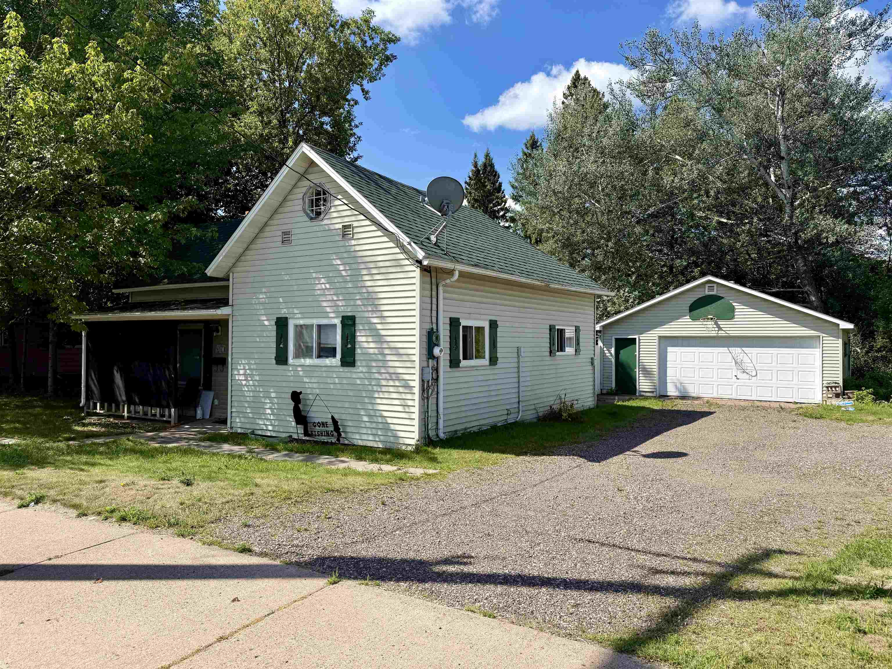 676 LAKE AVENUE SOUTH, Phillips, Wisconsin 54555, 3 Bedrooms Bedrooms, ,1 BathroomBathrooms,Residential,For Sale,676 LAKE AVENUE SOUTH,22604250