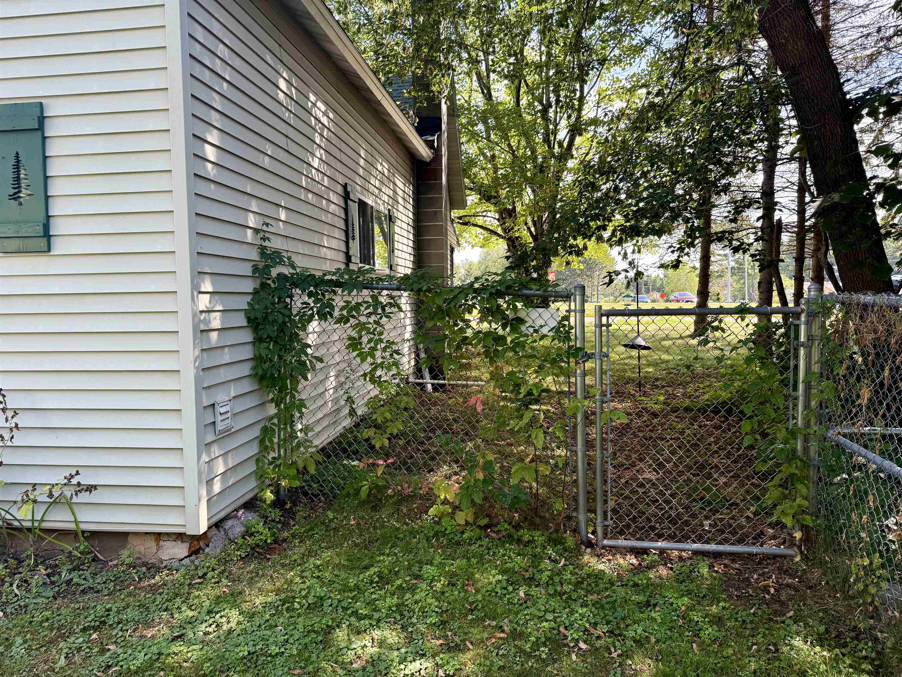 676 LAKE AVENUE SOUTH, Phillips, Wisconsin 54555, 3 Bedrooms Bedrooms, ,1 BathroomBathrooms,Residential,For Sale,676 LAKE AVENUE SOUTH,22604250