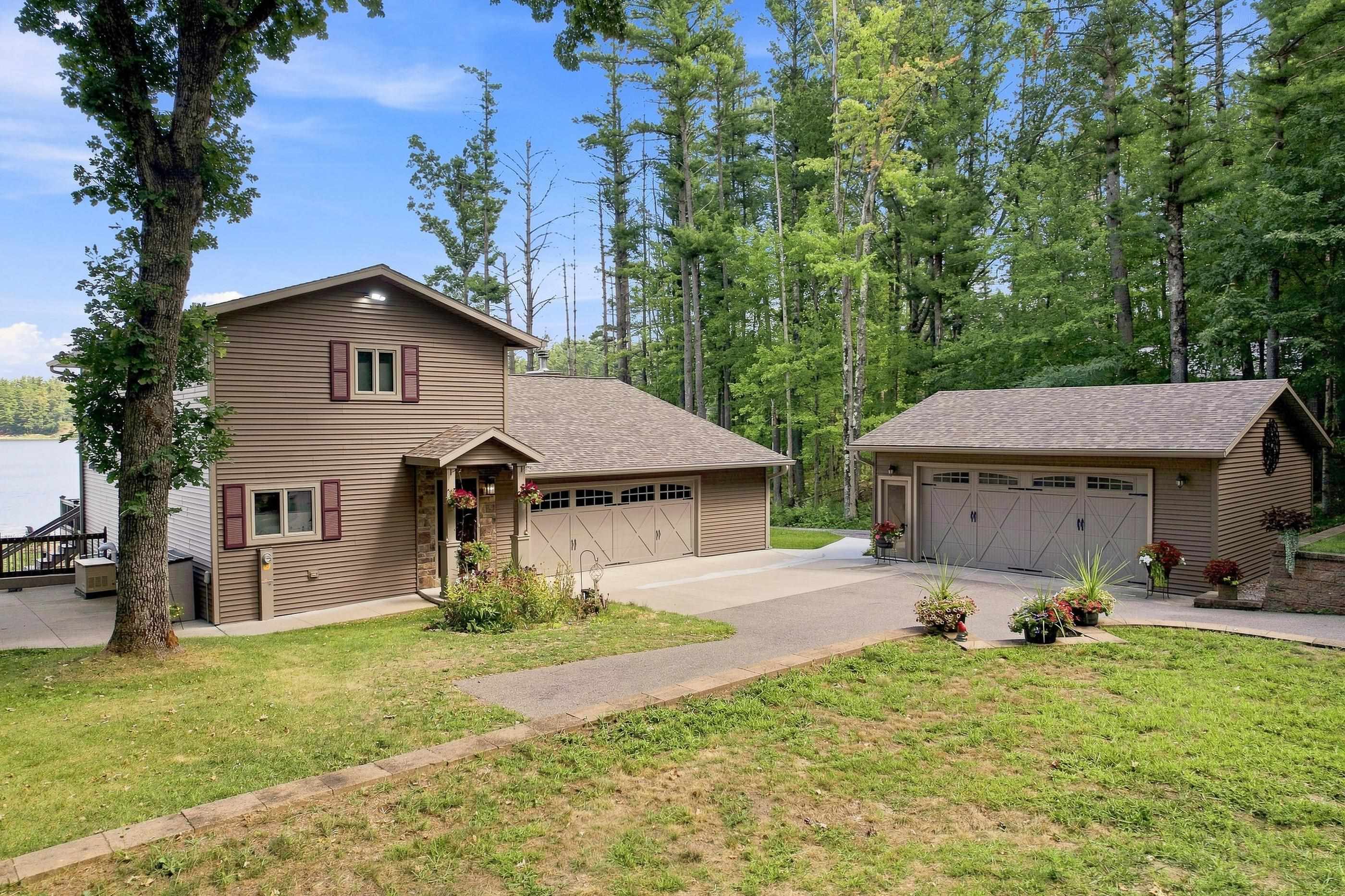 911 TAYLOR ROAD, Amherst Junction, Wisconsin 54407, 2 Bedrooms Bedrooms, ,2 BathroomsBathrooms,Residential,For Sale,911 TAYLOR ROAD,22604252