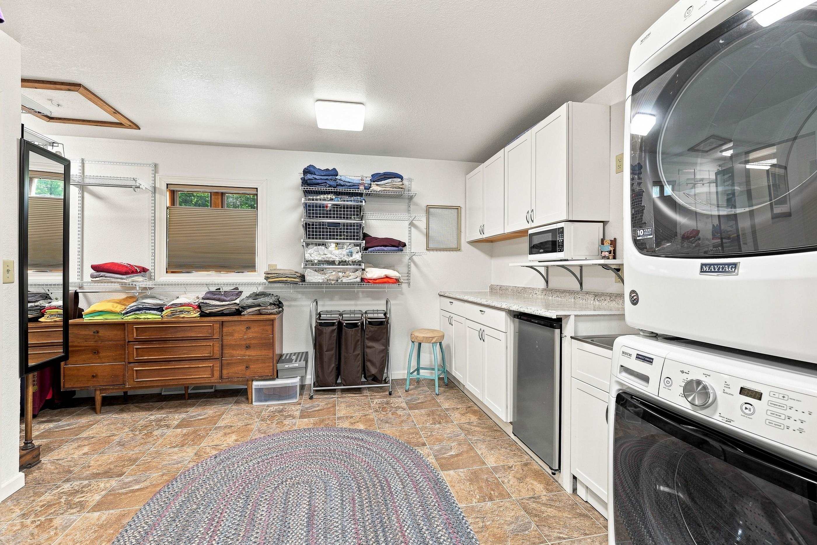 911 TAYLOR ROAD, Amherst Junction, Wisconsin 54407, 2 Bedrooms Bedrooms, ,2 BathroomsBathrooms,Residential,For Sale,911 TAYLOR ROAD,22604252
