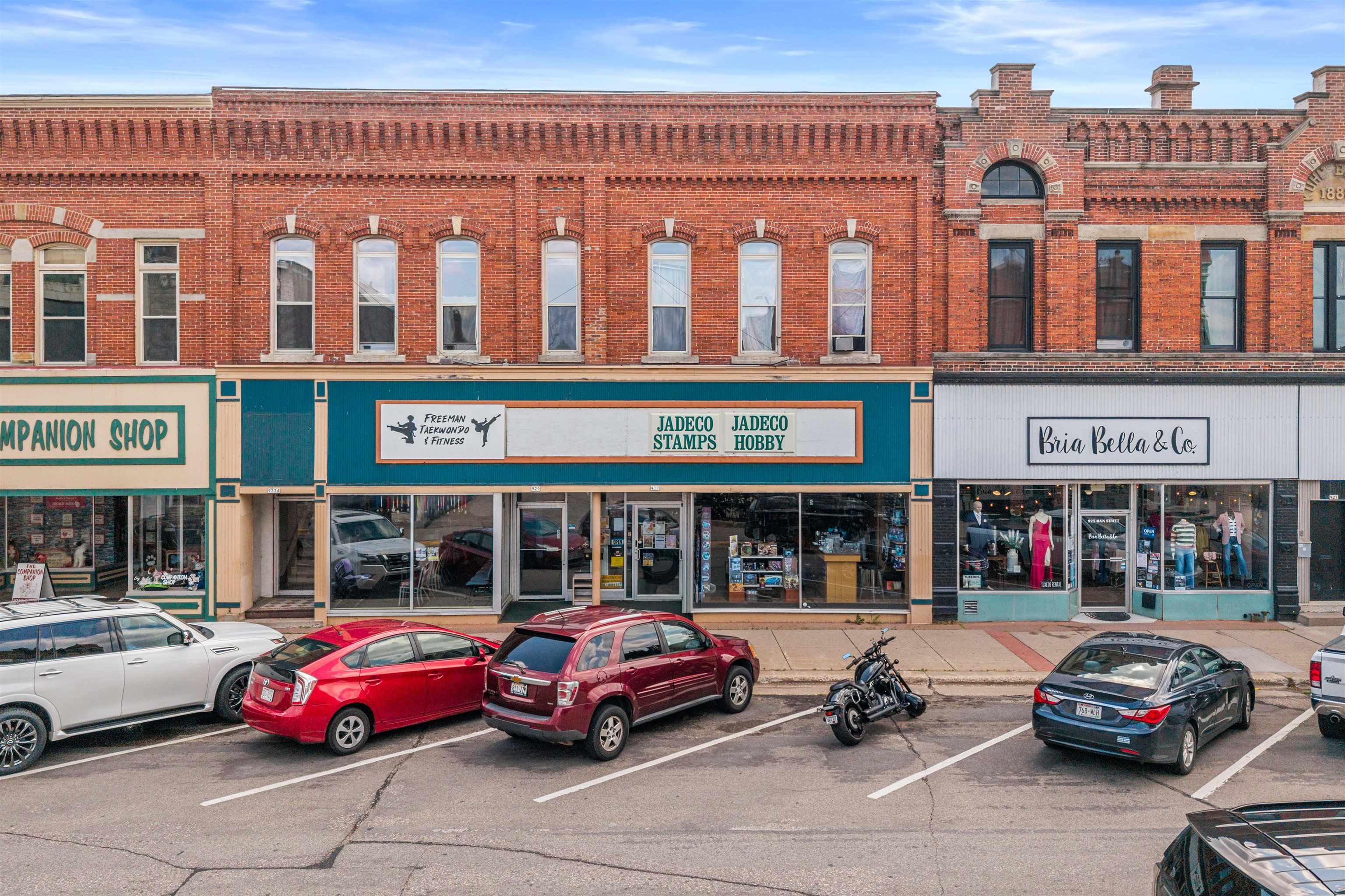 927 - 929- 933 MAIN STREET, Stevens Point, Wisconsin 54481, ,Commercial/industrial,For Sale,927 - 929- 933 MAIN STREET,22604254