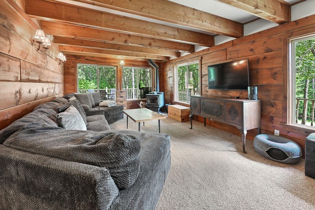 N2175 GREENWOOD ROAD, New London, Wisconsin 54961, 4 Bedrooms Bedrooms, ,3 BathroomsBathrooms,Residential,For Sale,N2175 GREENWOOD ROAD,22604255