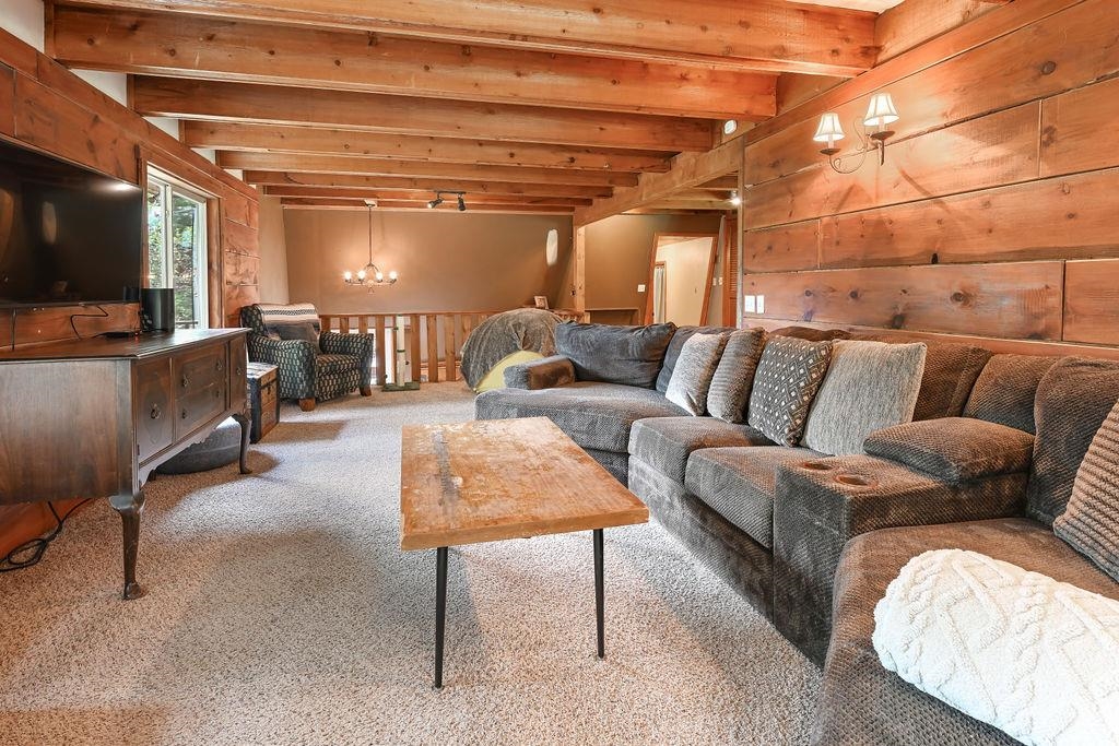N2175 GREENWOOD ROAD, New London, Wisconsin 54961, 4 Bedrooms Bedrooms, ,3 BathroomsBathrooms,Residential,For Sale,N2175 GREENWOOD ROAD,22604255