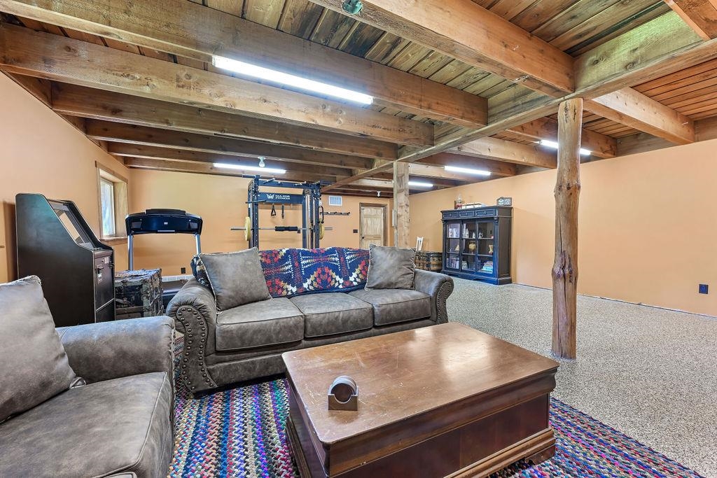 N2175 GREENWOOD ROAD, New London, Wisconsin 54961, 4 Bedrooms Bedrooms, ,3 BathroomsBathrooms,Residential,For Sale,N2175 GREENWOOD ROAD,22604255