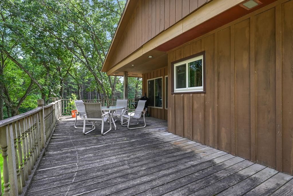 N2175 GREENWOOD ROAD, New London, Wisconsin 54961, 4 Bedrooms Bedrooms, ,3 BathroomsBathrooms,Residential,For Sale,N2175 GREENWOOD ROAD,22604255