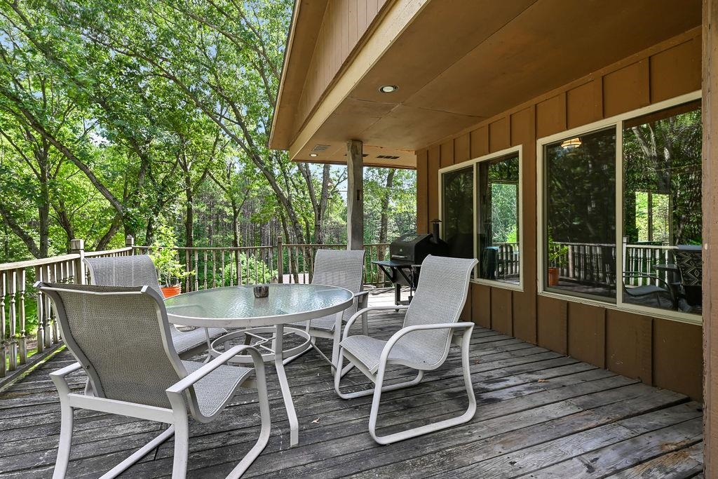 N2175 GREENWOOD ROAD, New London, Wisconsin 54961, 4 Bedrooms Bedrooms, ,3 BathroomsBathrooms,Residential,For Sale,N2175 GREENWOOD ROAD,22604255