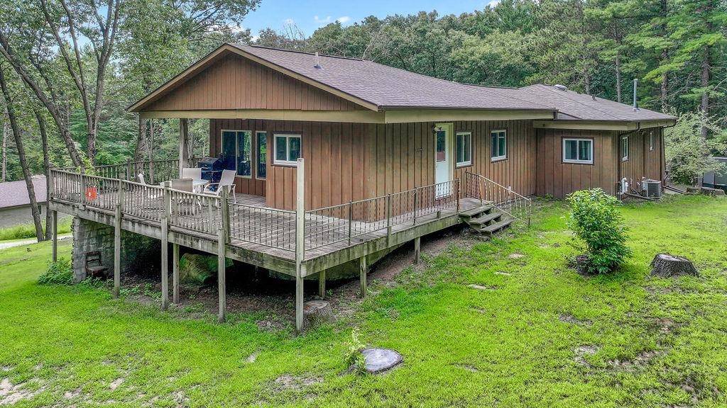 N2175 GREENWOOD ROAD, New London, Wisconsin 54961, 4 Bedrooms Bedrooms, ,3 BathroomsBathrooms,Residential,For Sale,N2175 GREENWOOD ROAD,22604255