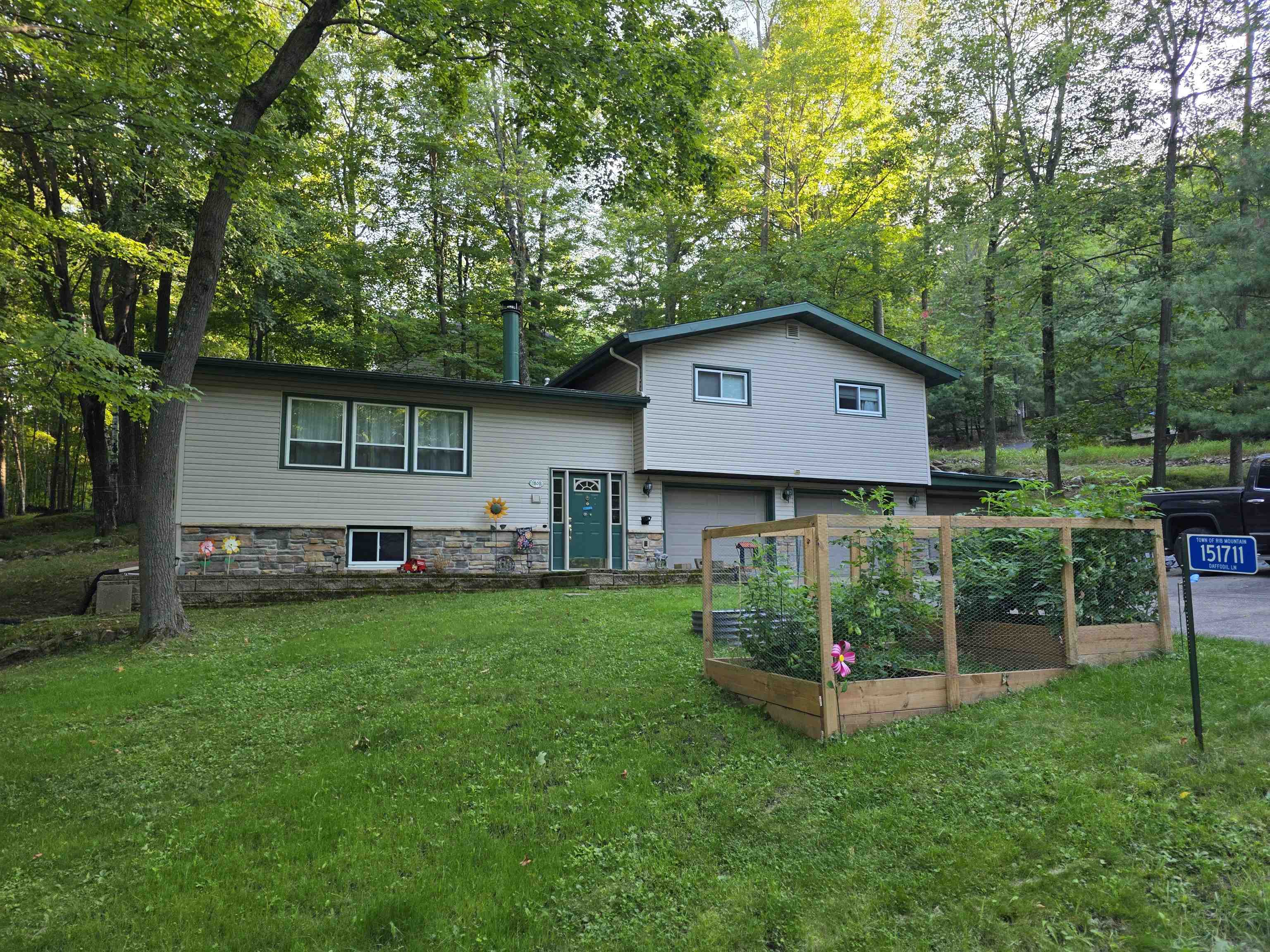 151711 DAFFODIL LANE, Wausau, Wisconsin 54401, 3 Bedrooms Bedrooms, ,2 BathroomsBathrooms,Residential,For Sale,151711 DAFFODIL LANE,22604260