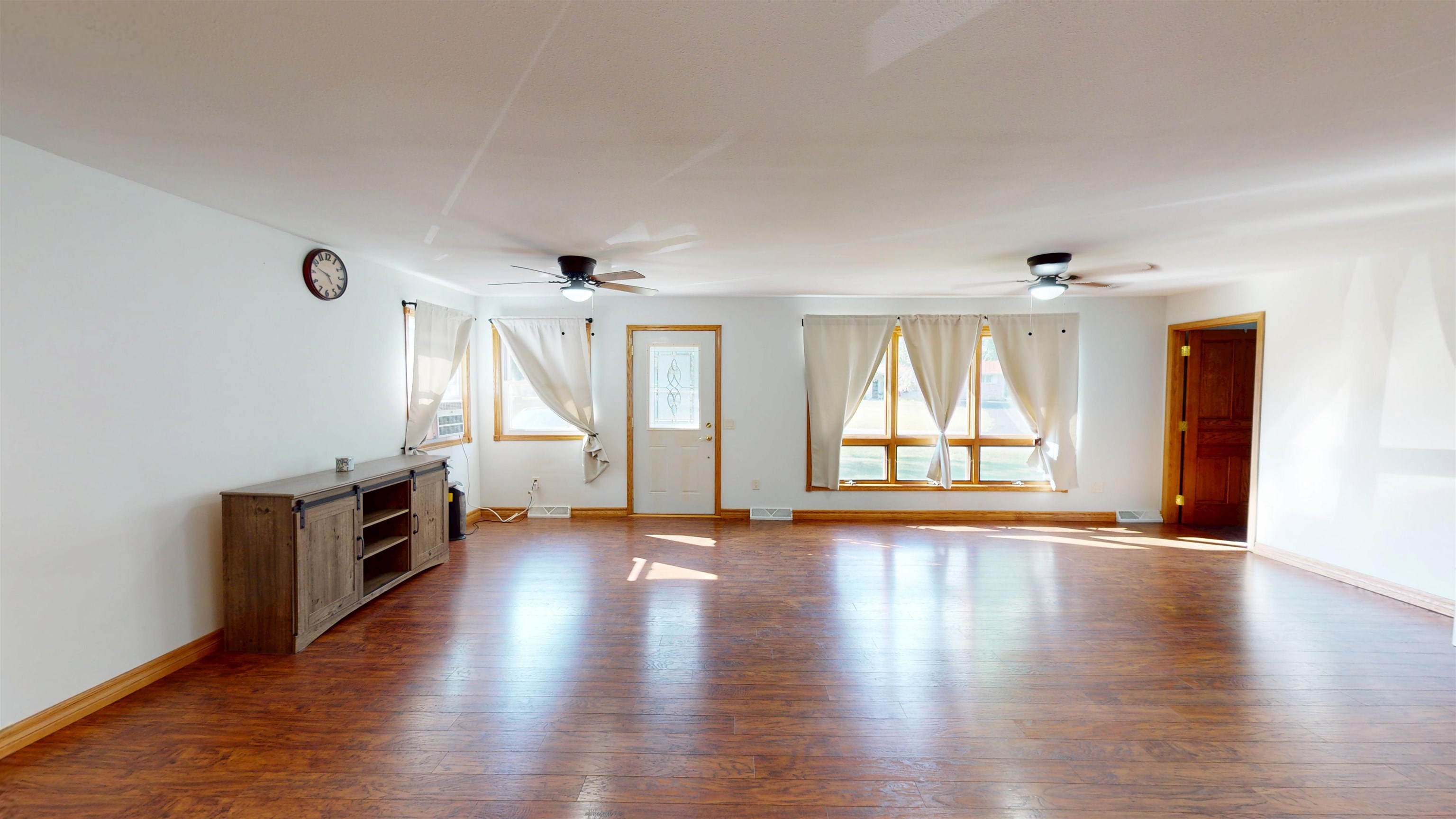 2201 S WALLONNIE DRIVE, Marshfield, Wisconsin 54449, 2 Bedrooms Bedrooms, ,2 BathroomsBathrooms,Residential,For Sale,2201 S WALLONNIE DRIVE,22604262