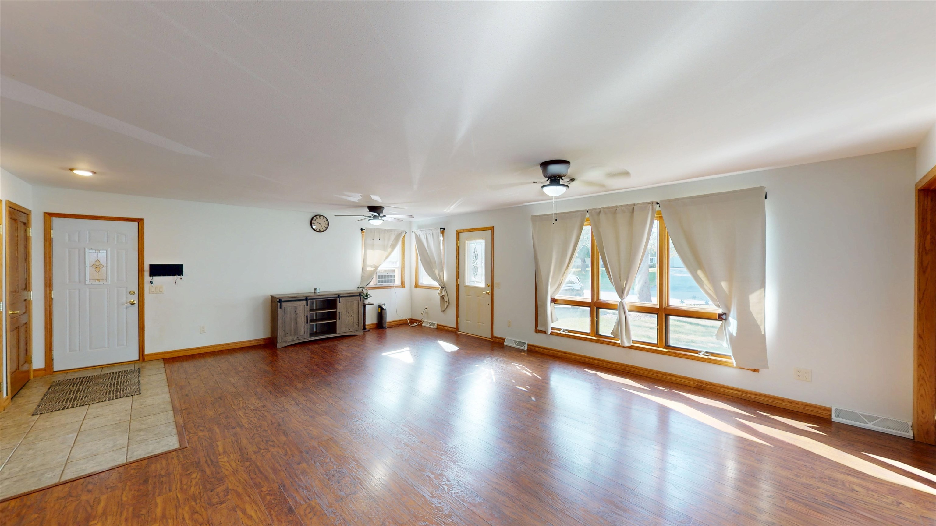 2201 S WALLONNIE DRIVE, Marshfield, Wisconsin 54449, 2 Bedrooms Bedrooms, ,2 BathroomsBathrooms,Residential,For Sale,2201 S WALLONNIE DRIVE,22604262