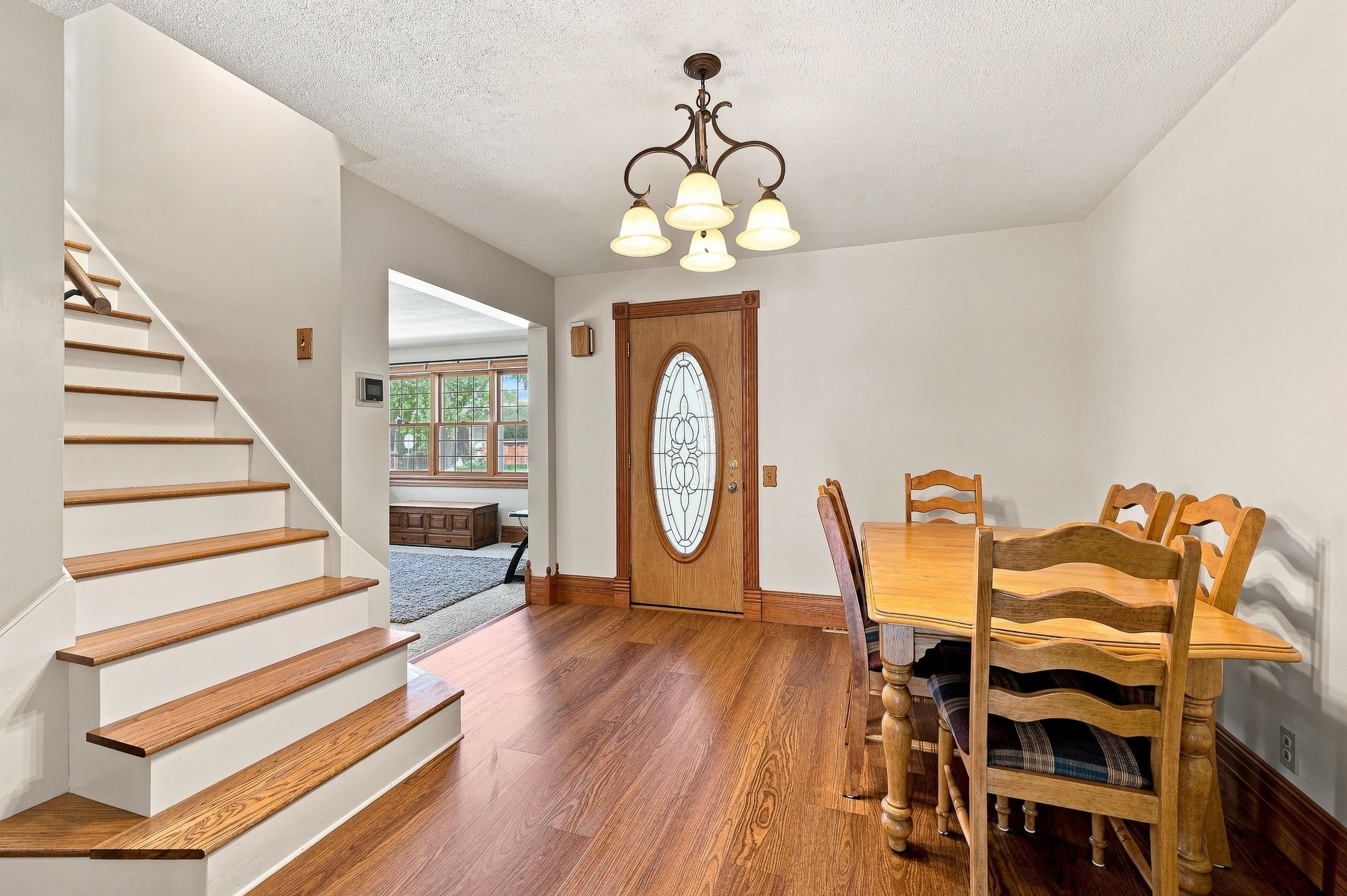 501 WASHINGTON AVENUE, Stevens Point, Wisconsin 54481, 3 Bedrooms Bedrooms, ,2 BathroomsBathrooms,Residential,For Sale,501 WASHINGTON AVENUE,22604263