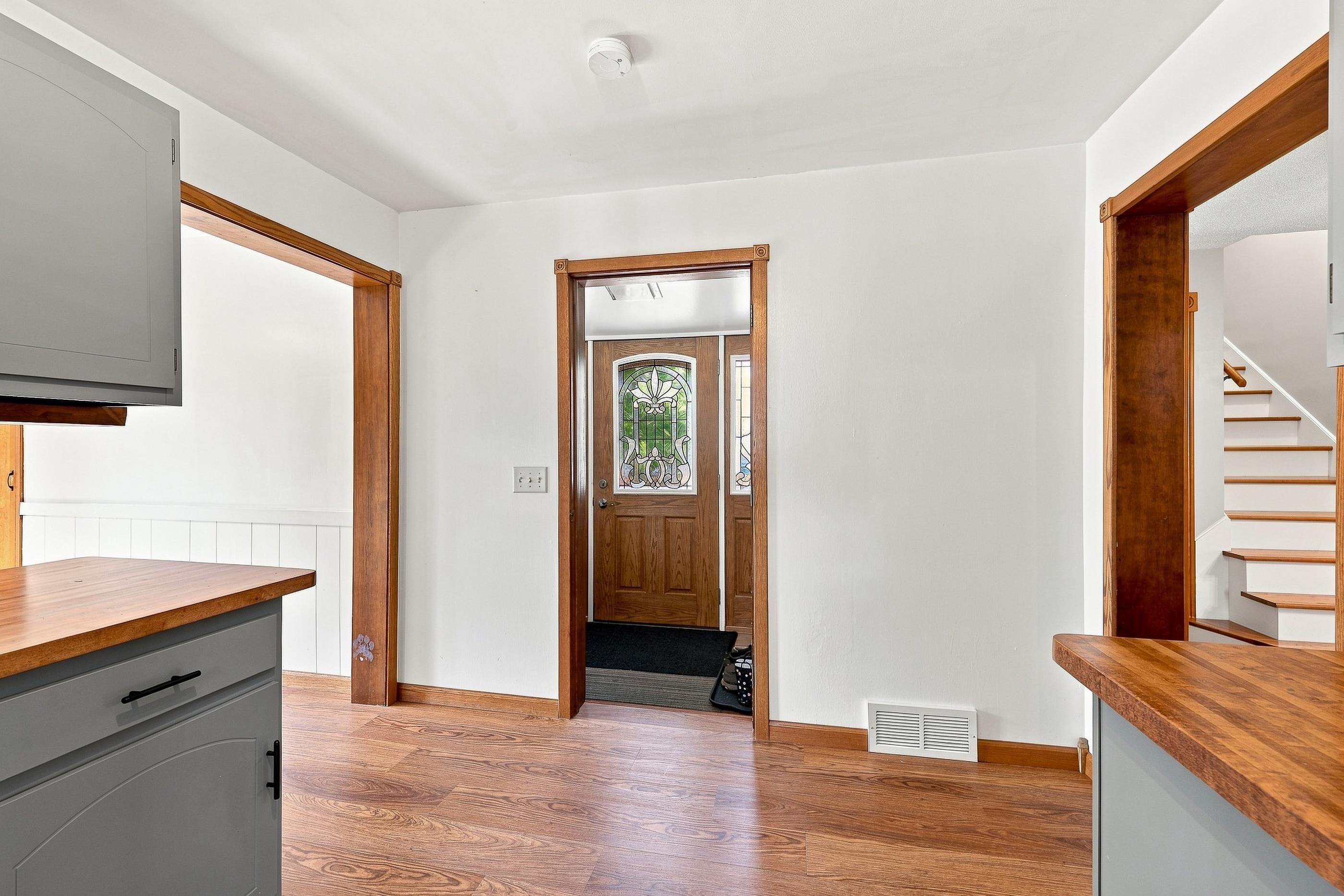 501 WASHINGTON AVENUE, Stevens Point, Wisconsin 54481, 3 Bedrooms Bedrooms, ,2 BathroomsBathrooms,Residential,For Sale,501 WASHINGTON AVENUE,22604263