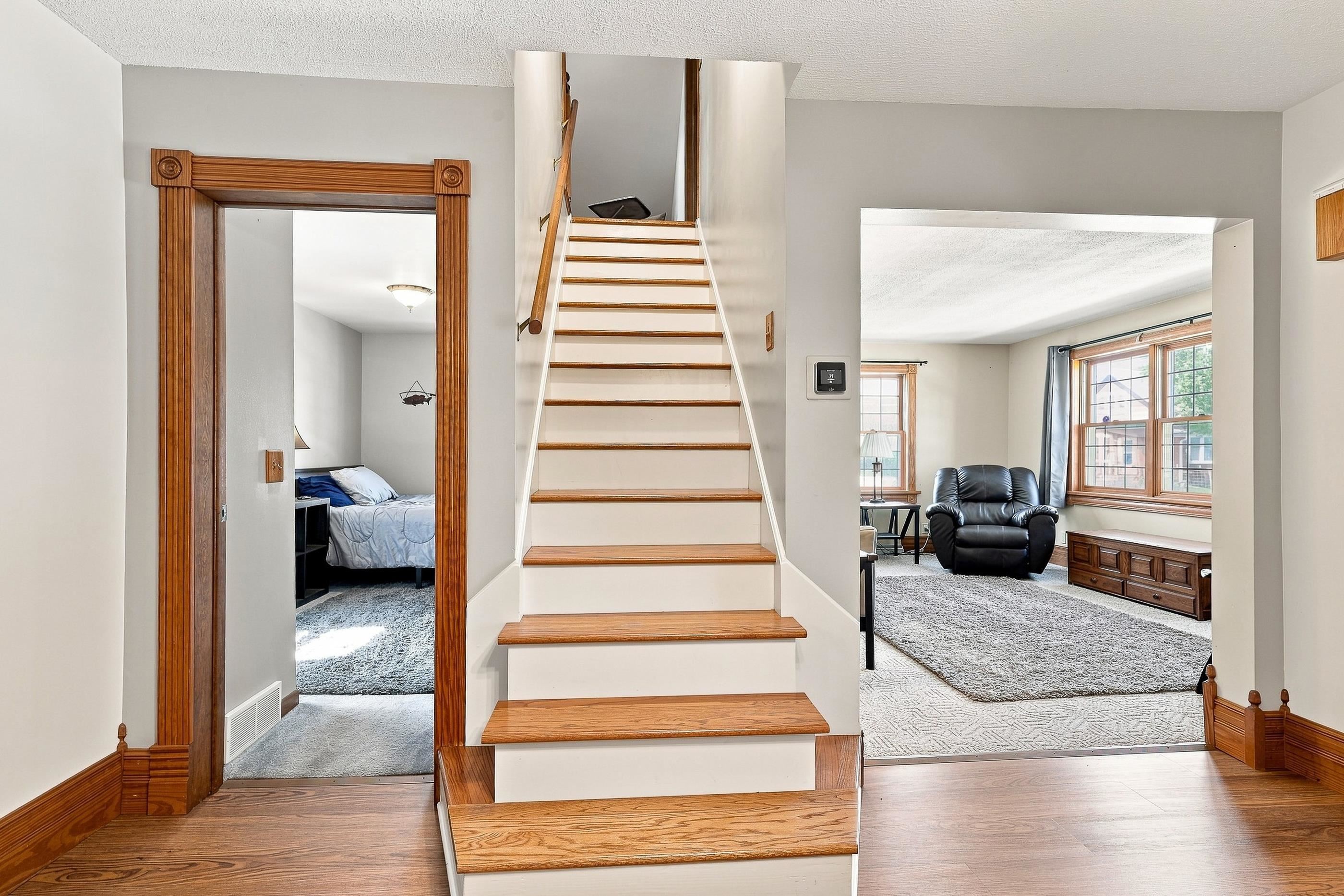 501 WASHINGTON AVENUE, Stevens Point, Wisconsin 54481, 3 Bedrooms Bedrooms, ,2 BathroomsBathrooms,Residential,For Sale,501 WASHINGTON AVENUE,22604263