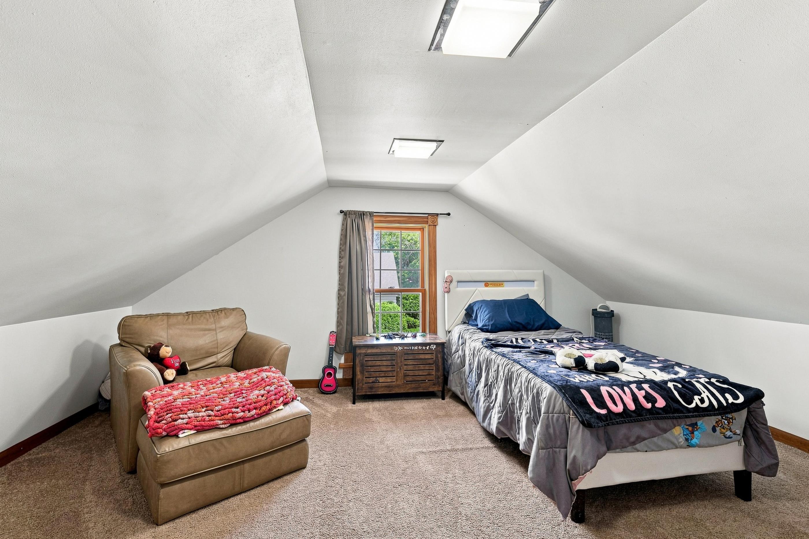 501 WASHINGTON AVENUE, Stevens Point, Wisconsin 54481, 3 Bedrooms Bedrooms, ,2 BathroomsBathrooms,Residential,For Sale,501 WASHINGTON AVENUE,22604263