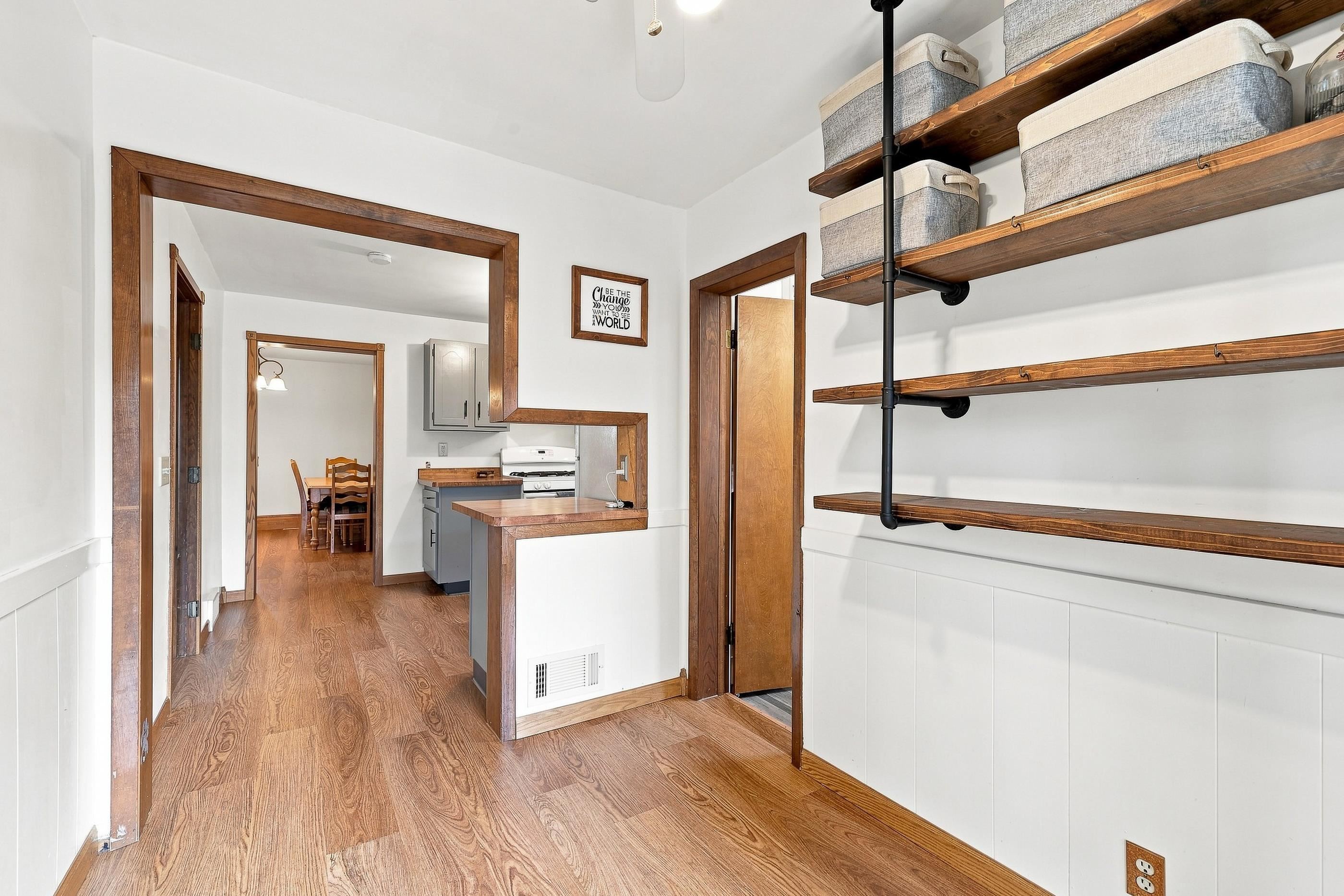 501 WASHINGTON AVENUE, Stevens Point, Wisconsin 54481, 3 Bedrooms Bedrooms, ,2 BathroomsBathrooms,Residential,For Sale,501 WASHINGTON AVENUE,22604263