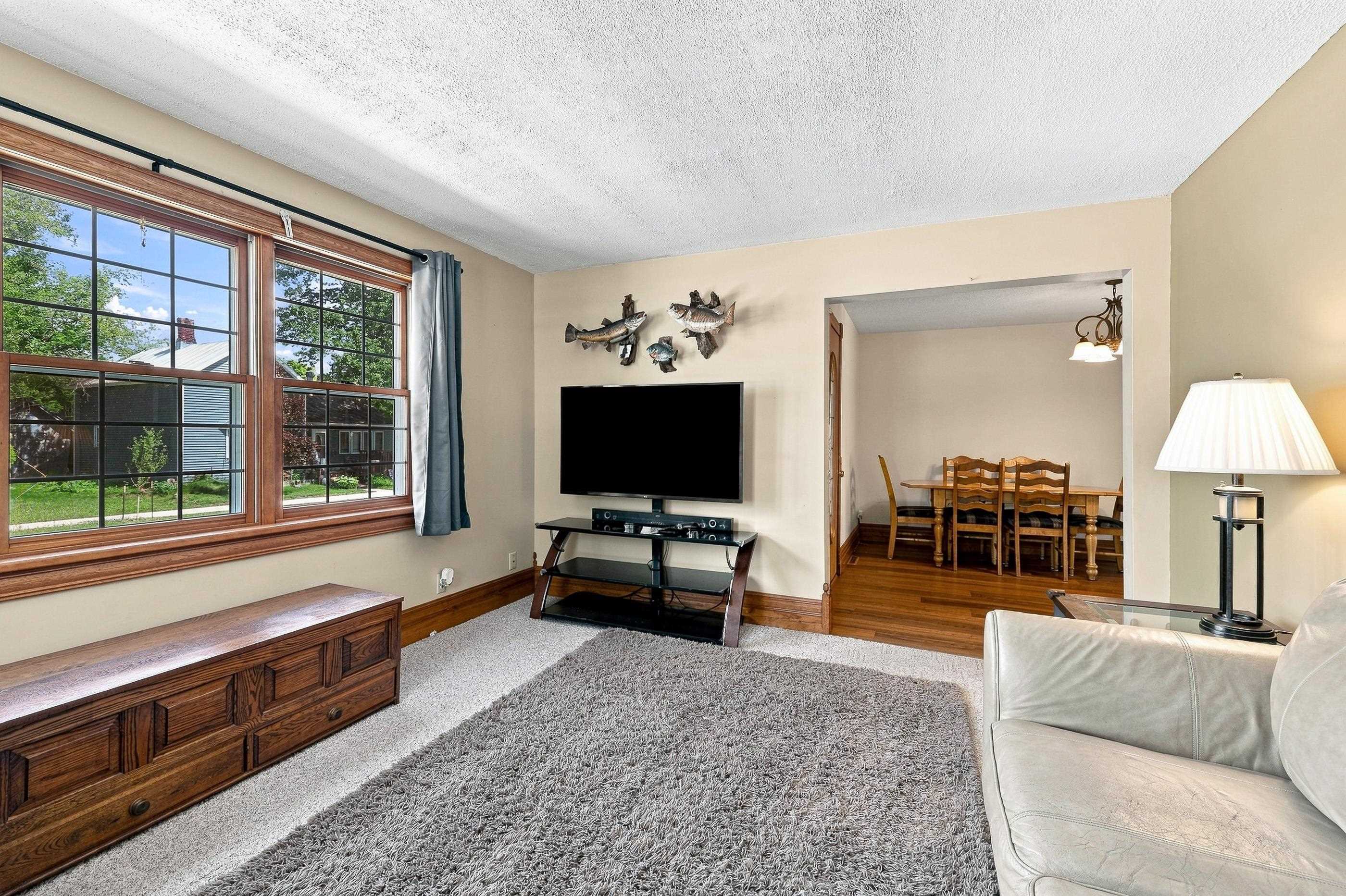501 WASHINGTON AVENUE, Stevens Point, Wisconsin 54481, 3 Bedrooms Bedrooms, ,2 BathroomsBathrooms,Residential,For Sale,501 WASHINGTON AVENUE,22604263