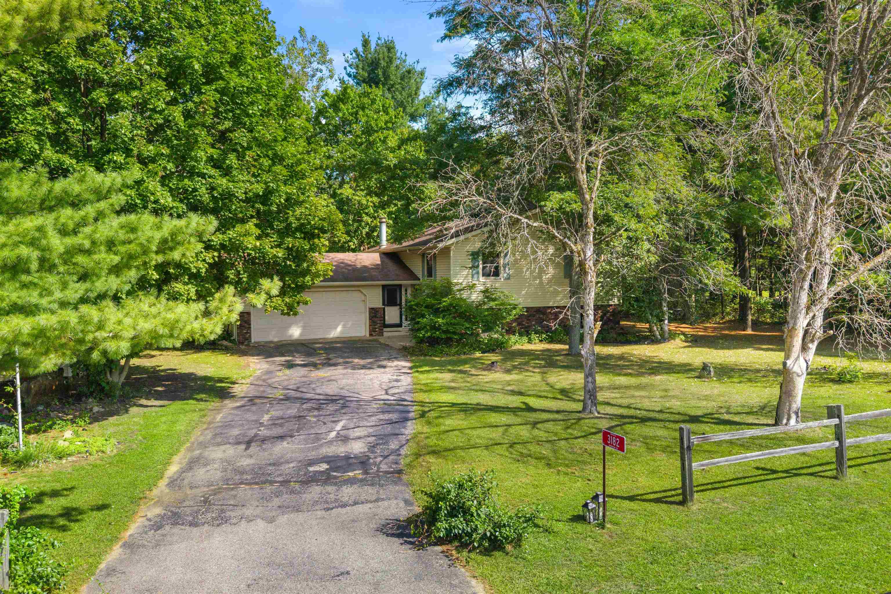 3182 SWANSON ROAD, Wisconsin Rapids, Wisconsin 54495, 2 Bedrooms Bedrooms, ,1 BathroomBathrooms,Residential,For Sale,3182 SWANSON ROAD,22604267