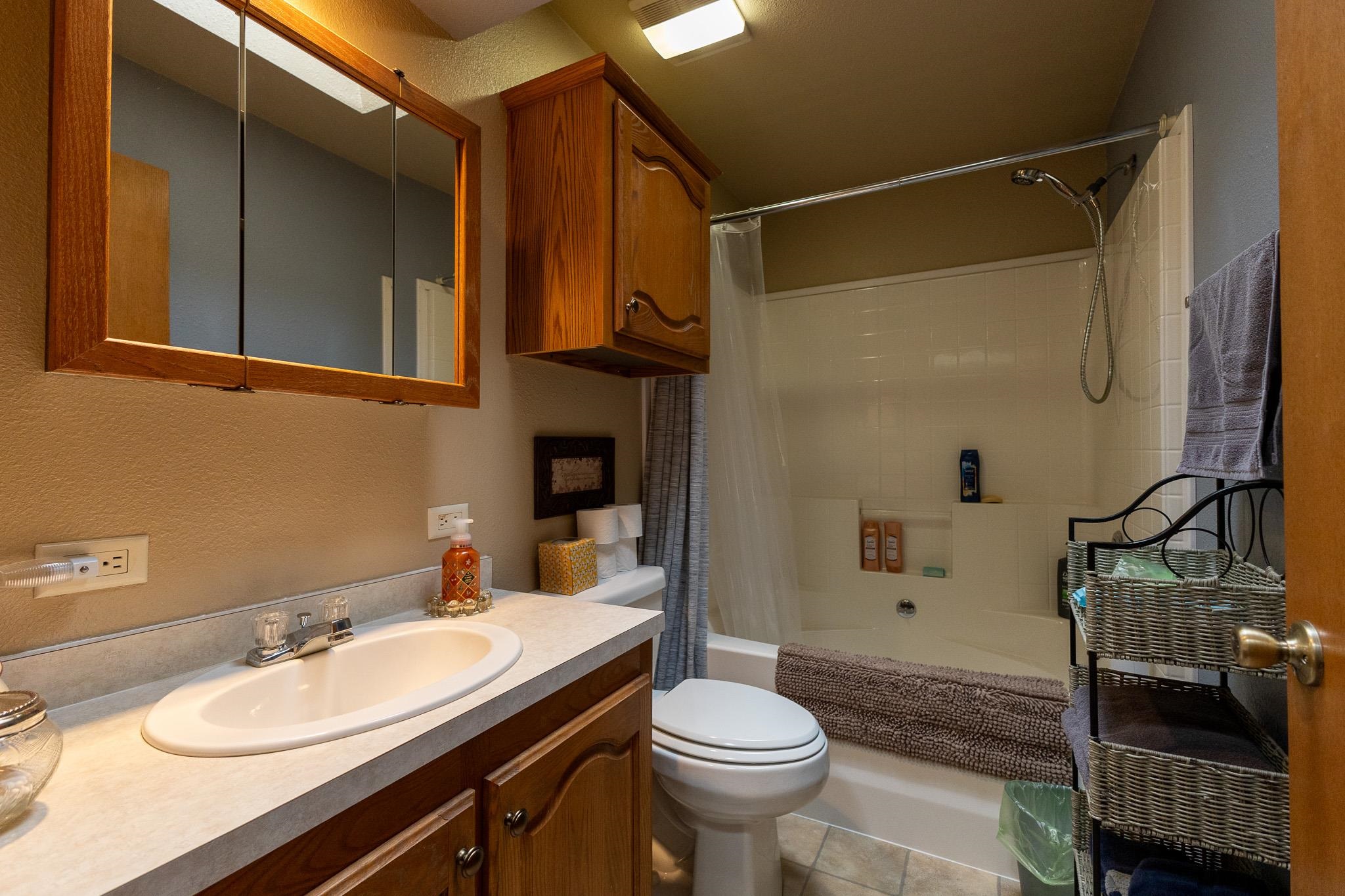 240396 CORLAD ROAD, Athens, Wisconsin 54411, 3 Bedrooms Bedrooms, ,2 BathroomsBathrooms,Residential,For Sale,240396 CORLAD ROAD,22604269