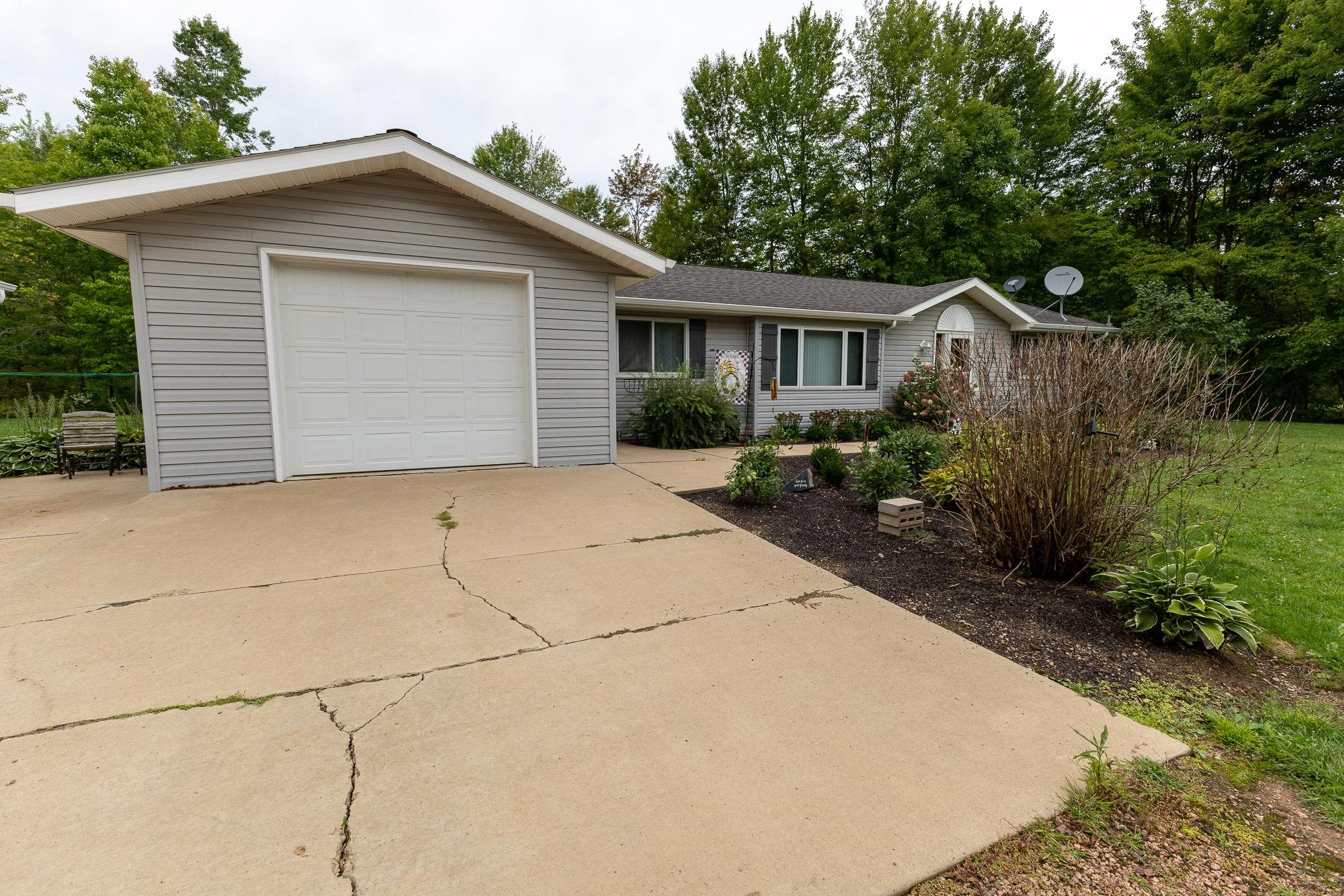 240396 CORLAD ROAD, Athens, Wisconsin 54411, 3 Bedrooms Bedrooms, ,2 BathroomsBathrooms,Residential,For Sale,240396 CORLAD ROAD,22604269