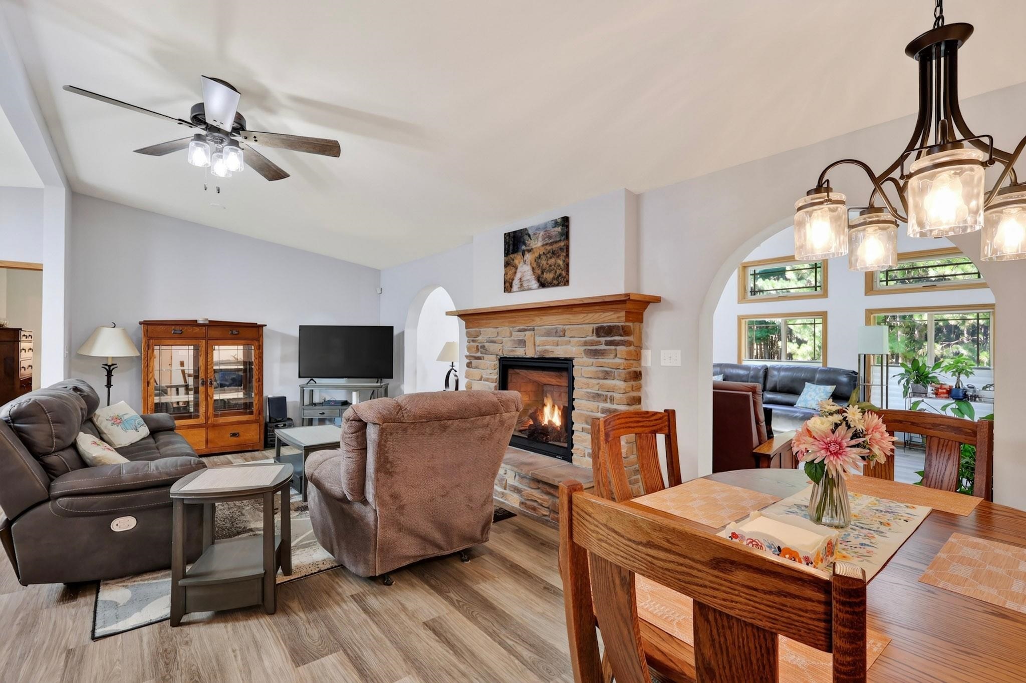 237 9TH AVENUE, Nekoosa, Wisconsin 54457, 3 Bedrooms Bedrooms, ,2 BathroomsBathrooms,Residential,For Sale,237 9TH AVENUE,22604271