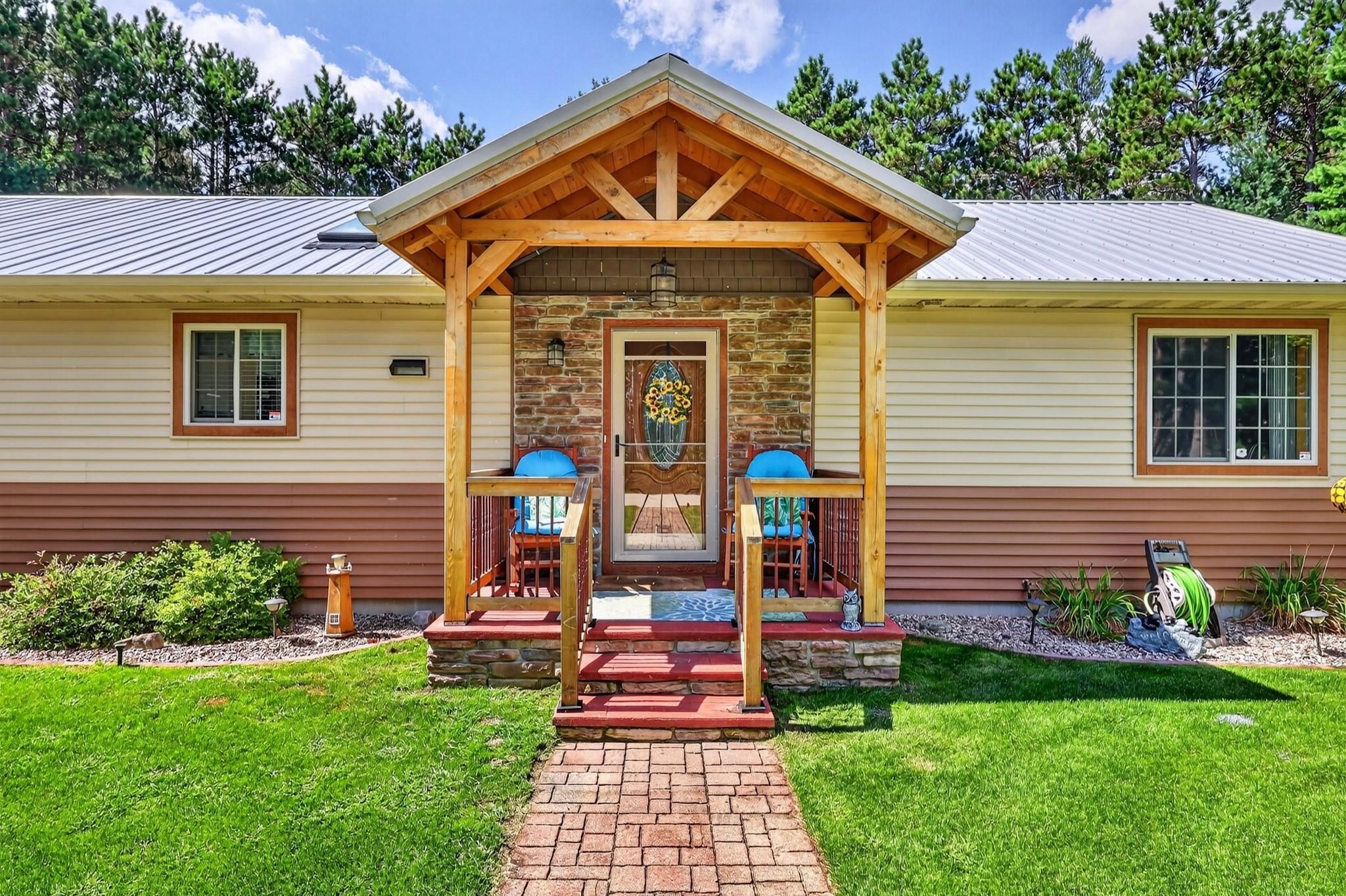 237 9TH AVENUE, Nekoosa, Wisconsin 54457, 3 Bedrooms Bedrooms, ,2 BathroomsBathrooms,Residential,For Sale,237 9TH AVENUE,22604271