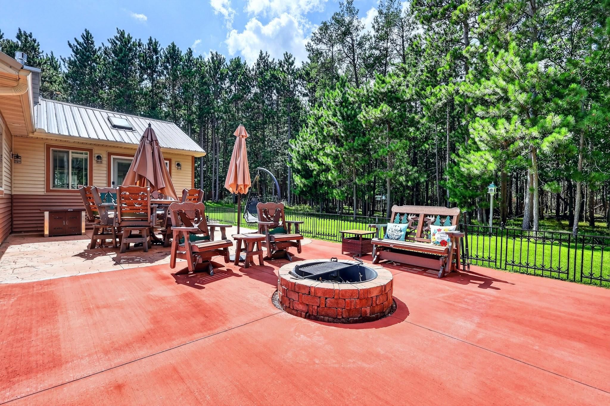 237 9TH AVENUE, Nekoosa, Wisconsin 54457, 3 Bedrooms Bedrooms, ,2 BathroomsBathrooms,Residential,For Sale,237 9TH AVENUE,22604271