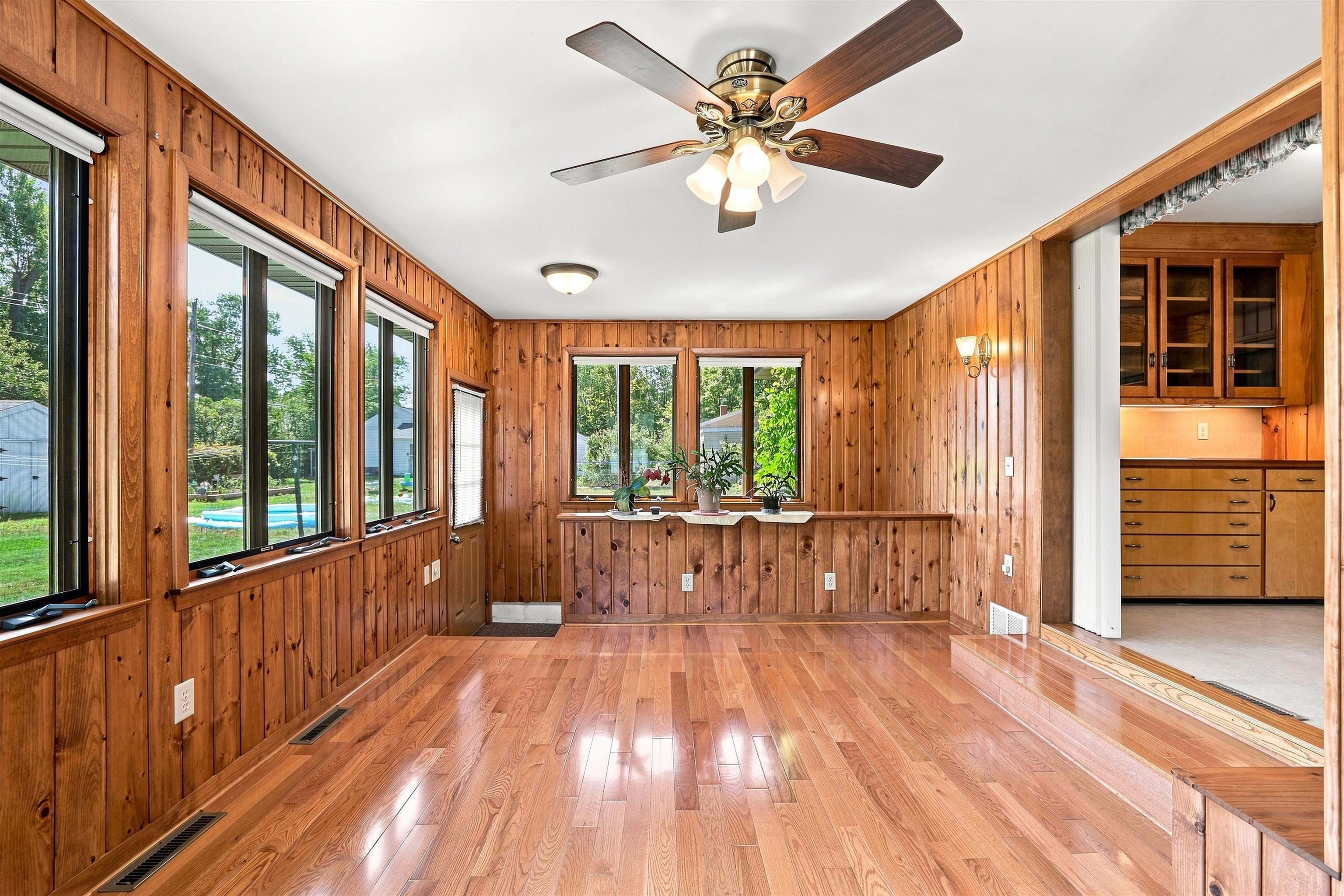 330 19TH STREET N, Wisconsin Rapids, Wisconsin 54494, 2 Bedrooms Bedrooms, ,1 BathroomBathrooms,Residential,For Sale,330 19TH STREET N,22604273