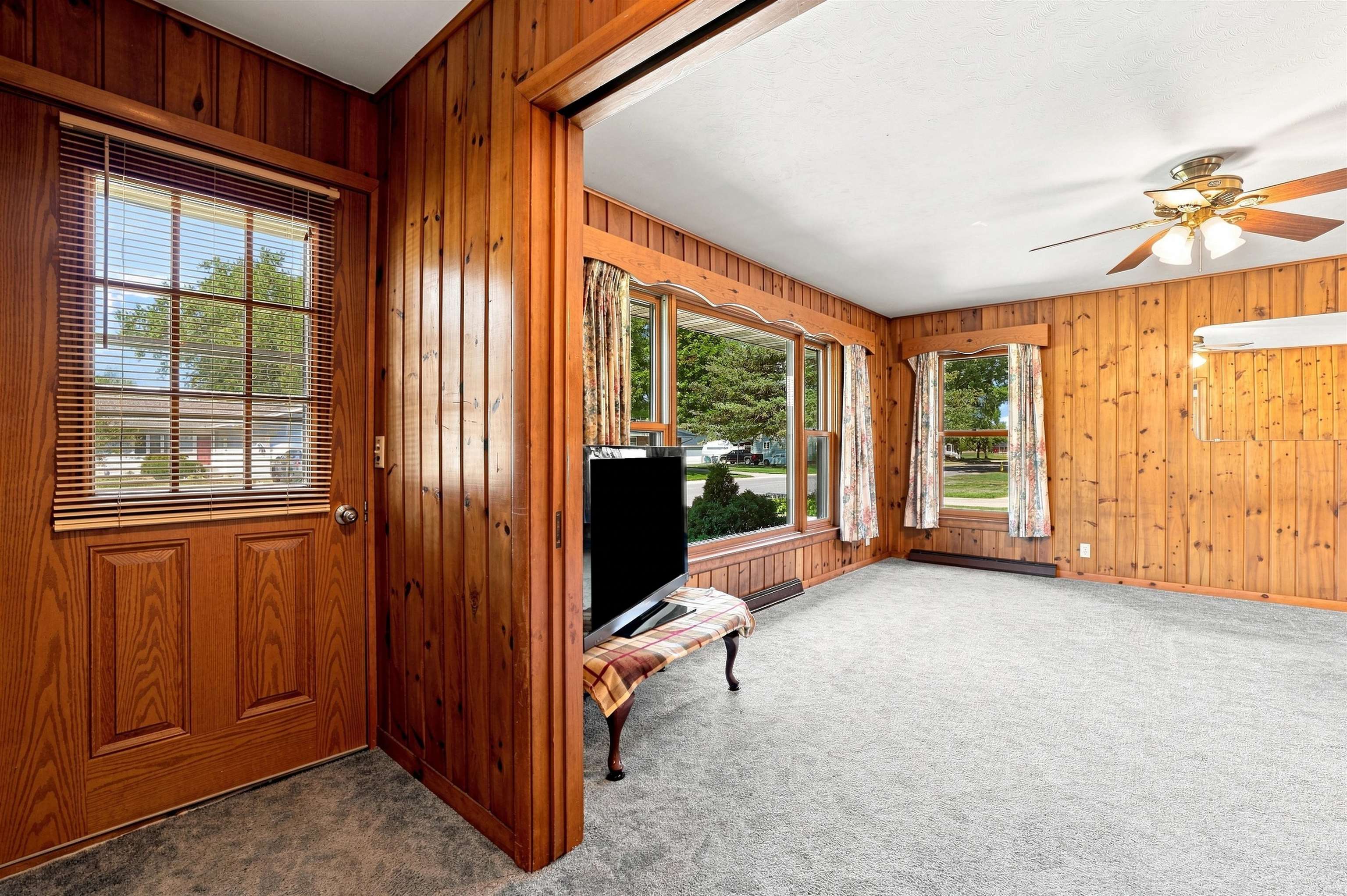 330 19TH STREET N, Wisconsin Rapids, Wisconsin 54494, 2 Bedrooms Bedrooms, ,1 BathroomBathrooms,Residential,For Sale,330 19TH STREET N,22604273