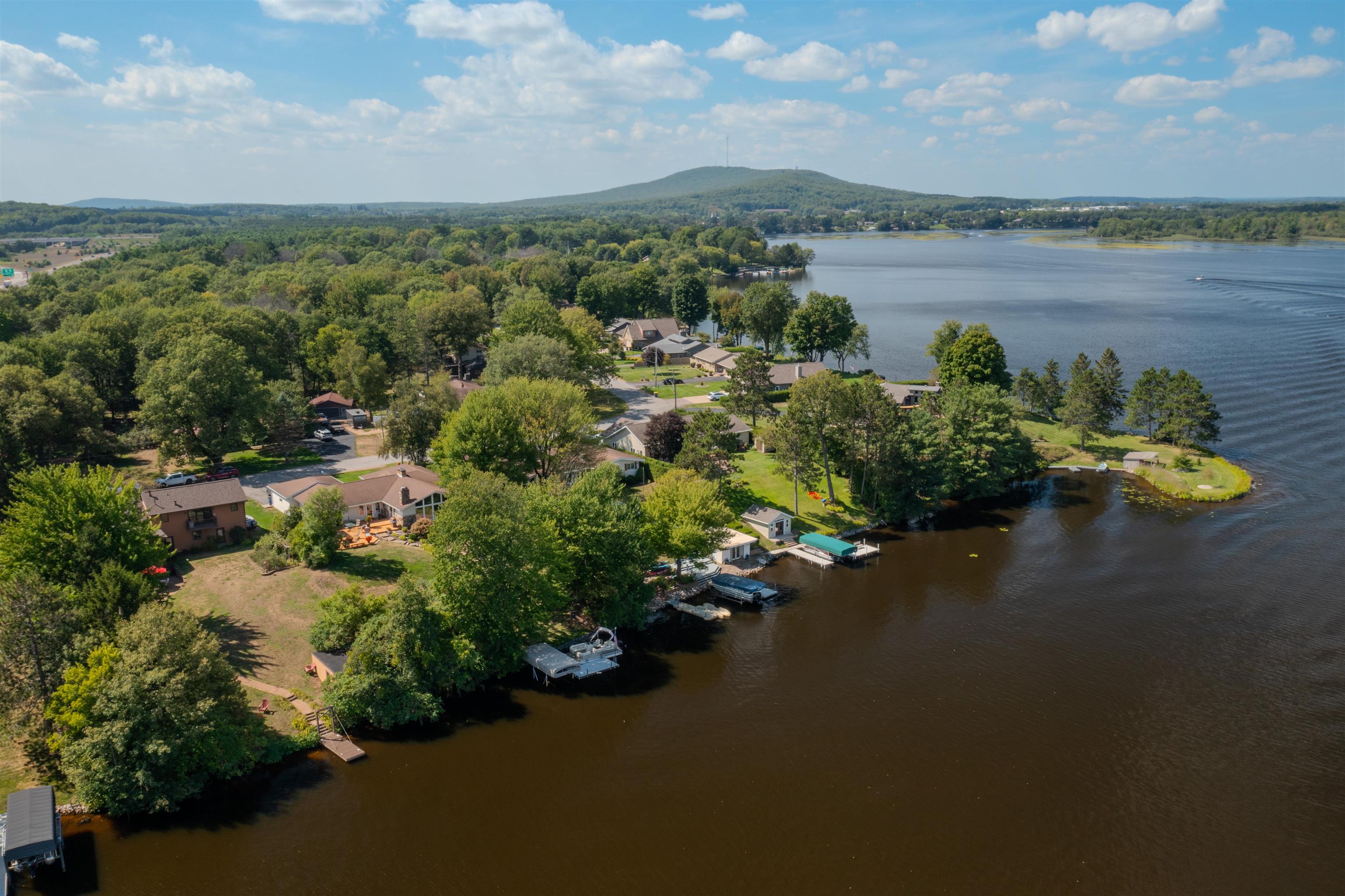 223815 E LAKESHORE DRIVE, Wausau, Wisconsin 54401, 3 Bedrooms Bedrooms, ,3 BathroomsBathrooms,Residential,For Sale,223815 E LAKESHORE DRIVE,22604274