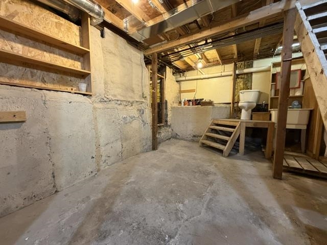 712 CORNELIA STREET, JANESVILLE, Wisconsin 53545, 1 Bedroom Bedrooms, ,1 BathroomBathrooms,Residential,For Sale,712 CORNELIA STREET,22604275