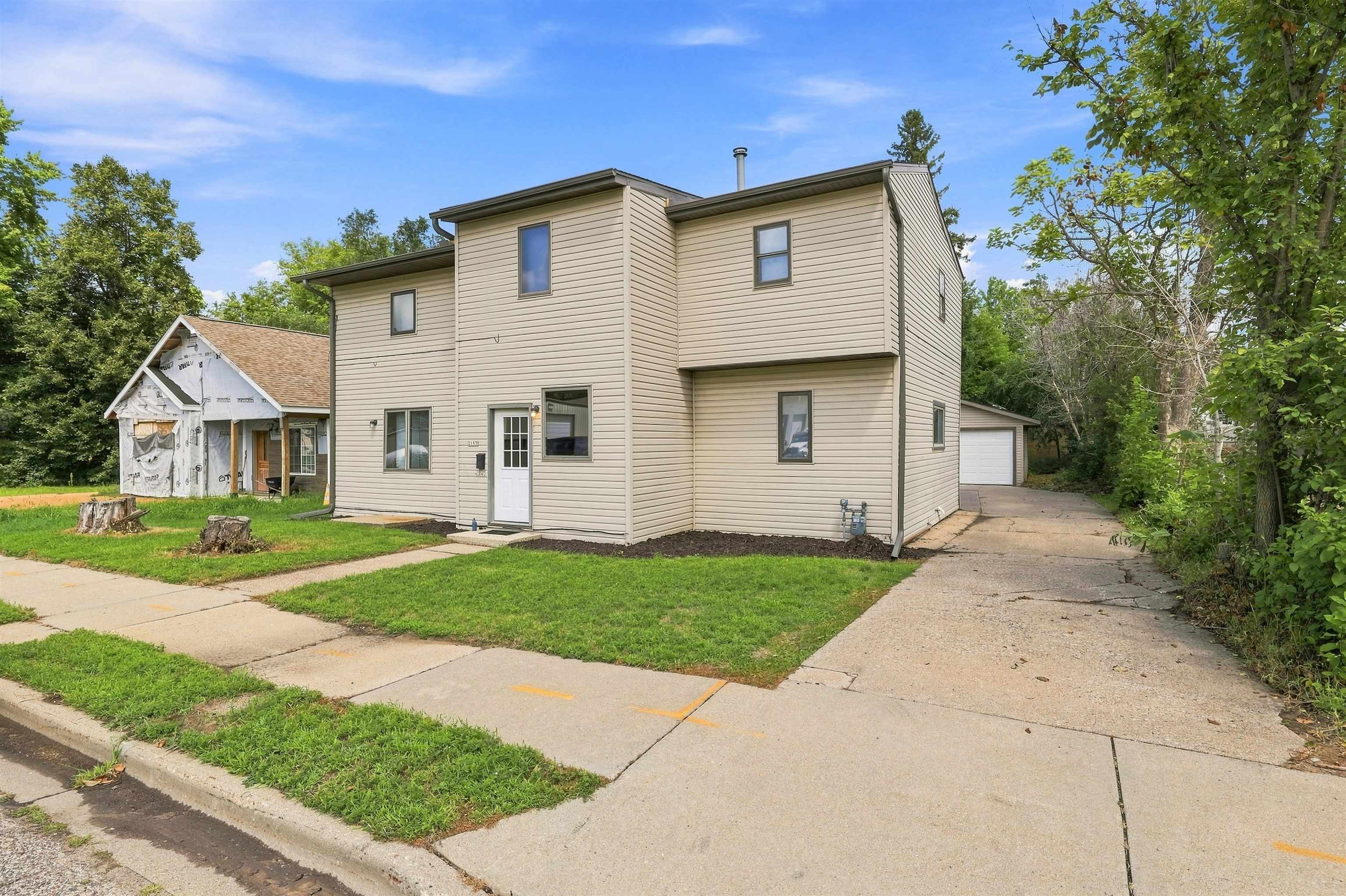 2165 PRAIRIE STREET, Stevens Point, Wisconsin 54481, 6 Bedrooms Bedrooms, ,2 BathroomsBathrooms,Residential,For Sale,2165 PRAIRIE STREET,22604279