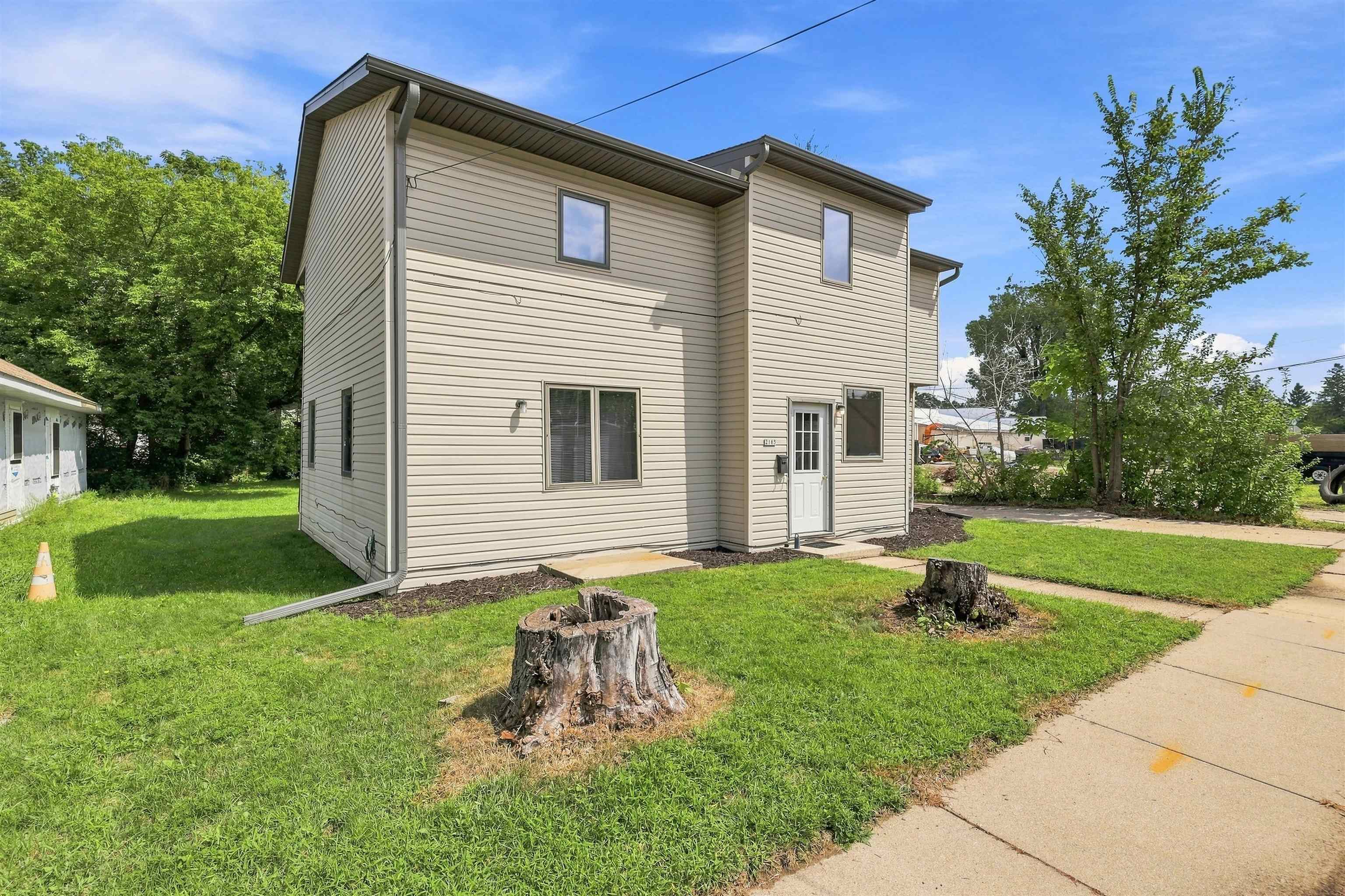 2165 PRAIRIE STREET, Stevens Point, Wisconsin 54481, 6 Bedrooms Bedrooms, ,2 BathroomsBathrooms,Residential,For Sale,2165 PRAIRIE STREET,22604279