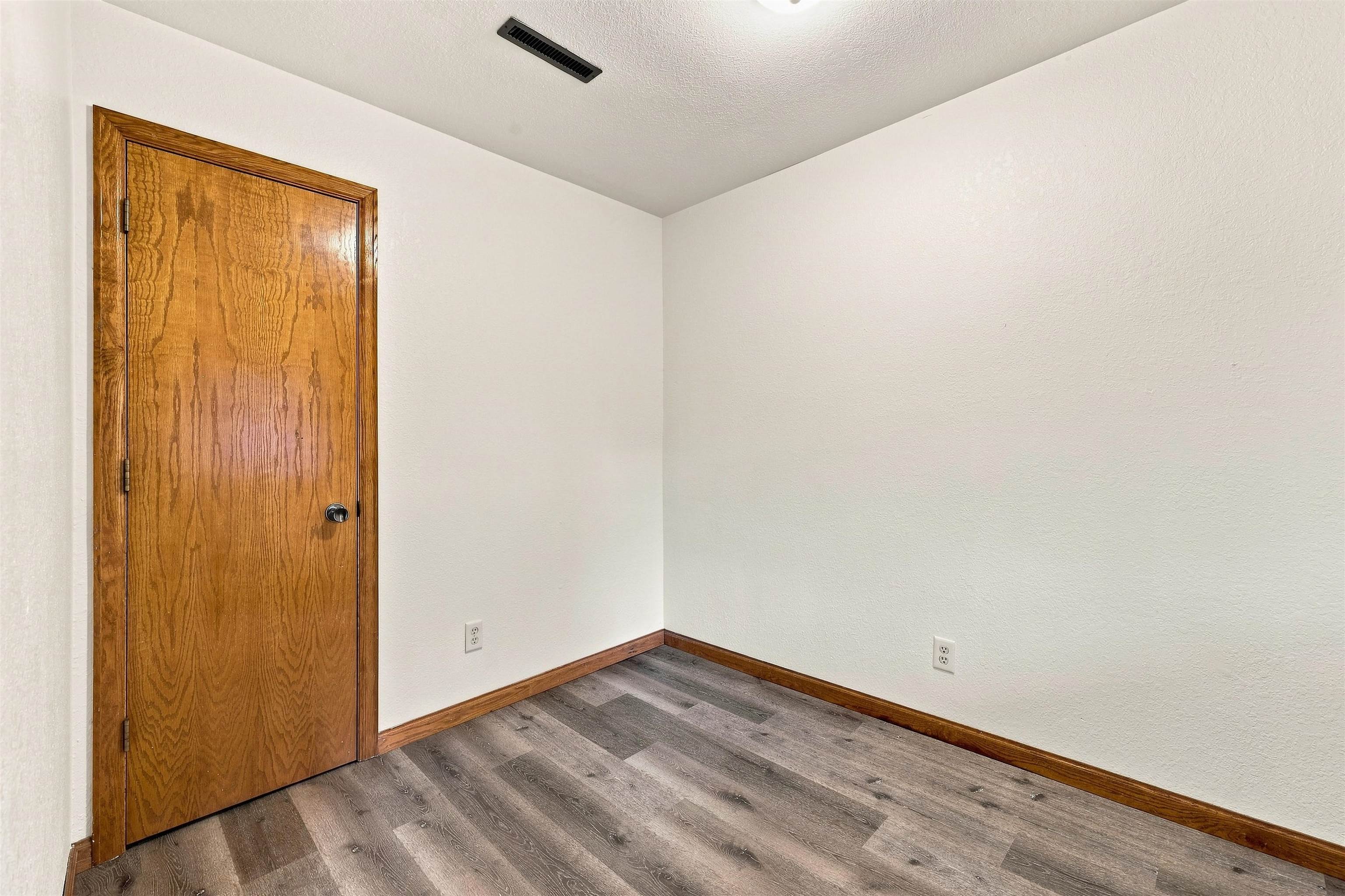 2165 PRAIRIE STREET, Stevens Point, Wisconsin 54481, 6 Bedrooms Bedrooms, ,2 BathroomsBathrooms,Residential,For Sale,2165 PRAIRIE STREET,22604279