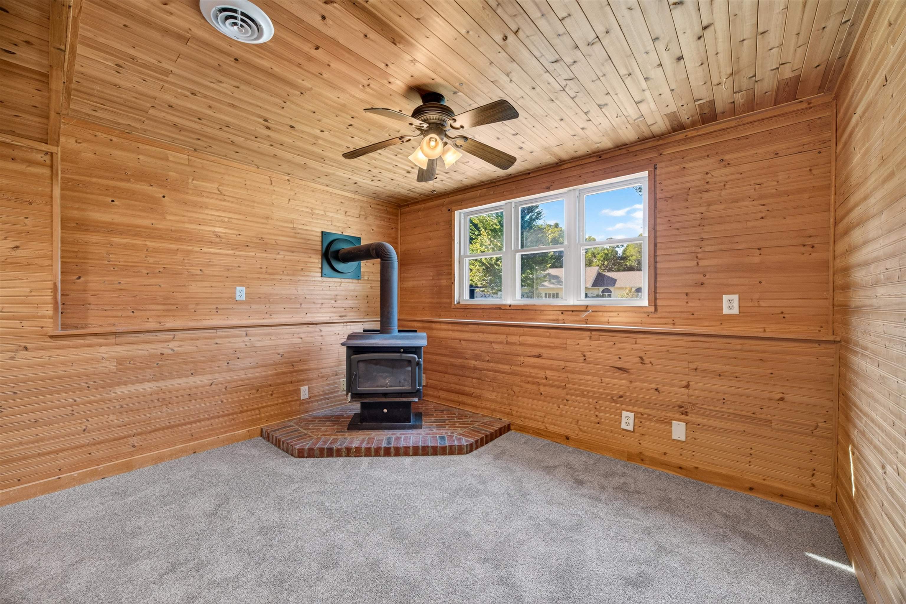420 MCKINLEY STREET, Amherst, Wisconsin 54406, 4 Bedrooms Bedrooms, ,2 BathroomsBathrooms,Residential,For Sale,420 MCKINLEY STREET,22604280