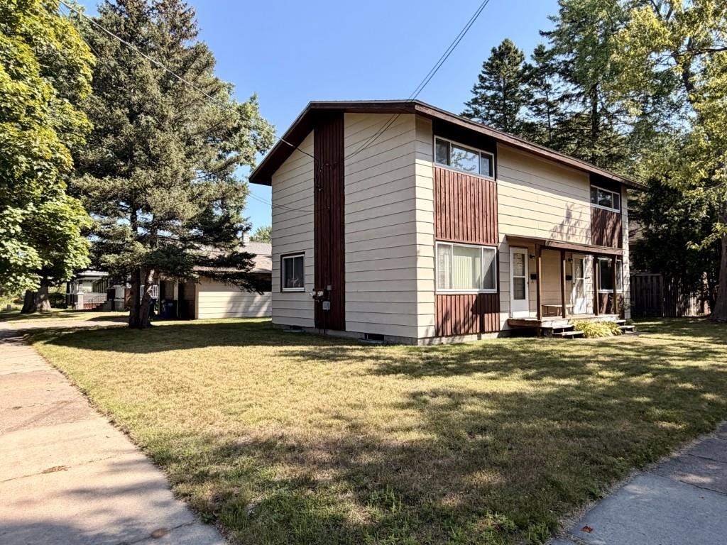 216-218 WESTON AVENUE, Wausau, Wisconsin 54403, 2 Bedrooms Bedrooms, 6 Rooms Rooms,2 BathroomsBathrooms,Multi-family,For Sale,216-218 WESTON AVENUE,22604282