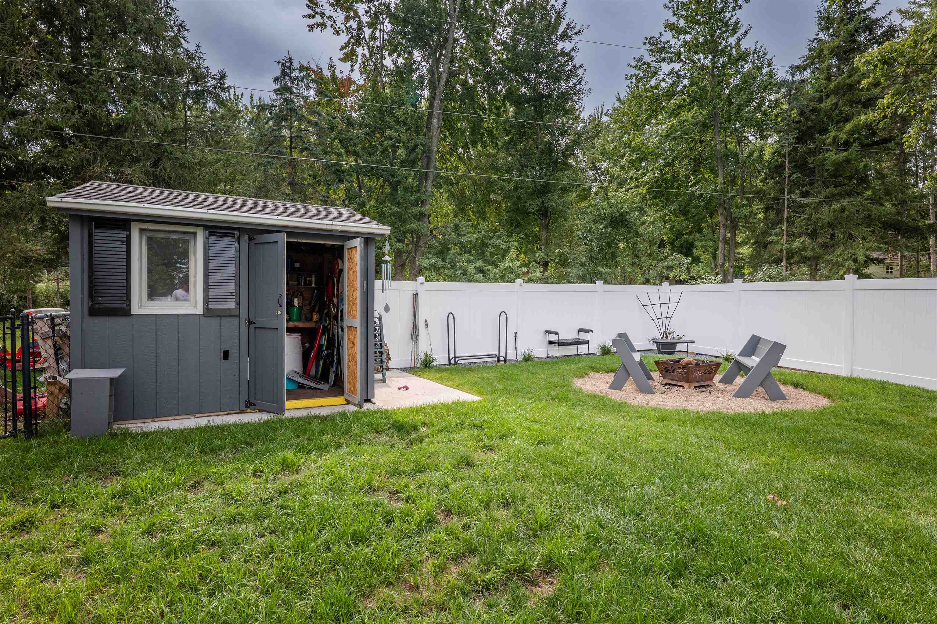 226968 BOB O LINK AVENUE, Wausau, Wisconsin 54401, 5 Bedrooms Bedrooms, ,2 BathroomsBathrooms,Residential,For Sale,226968 BOB O LINK AVENUE,22604285