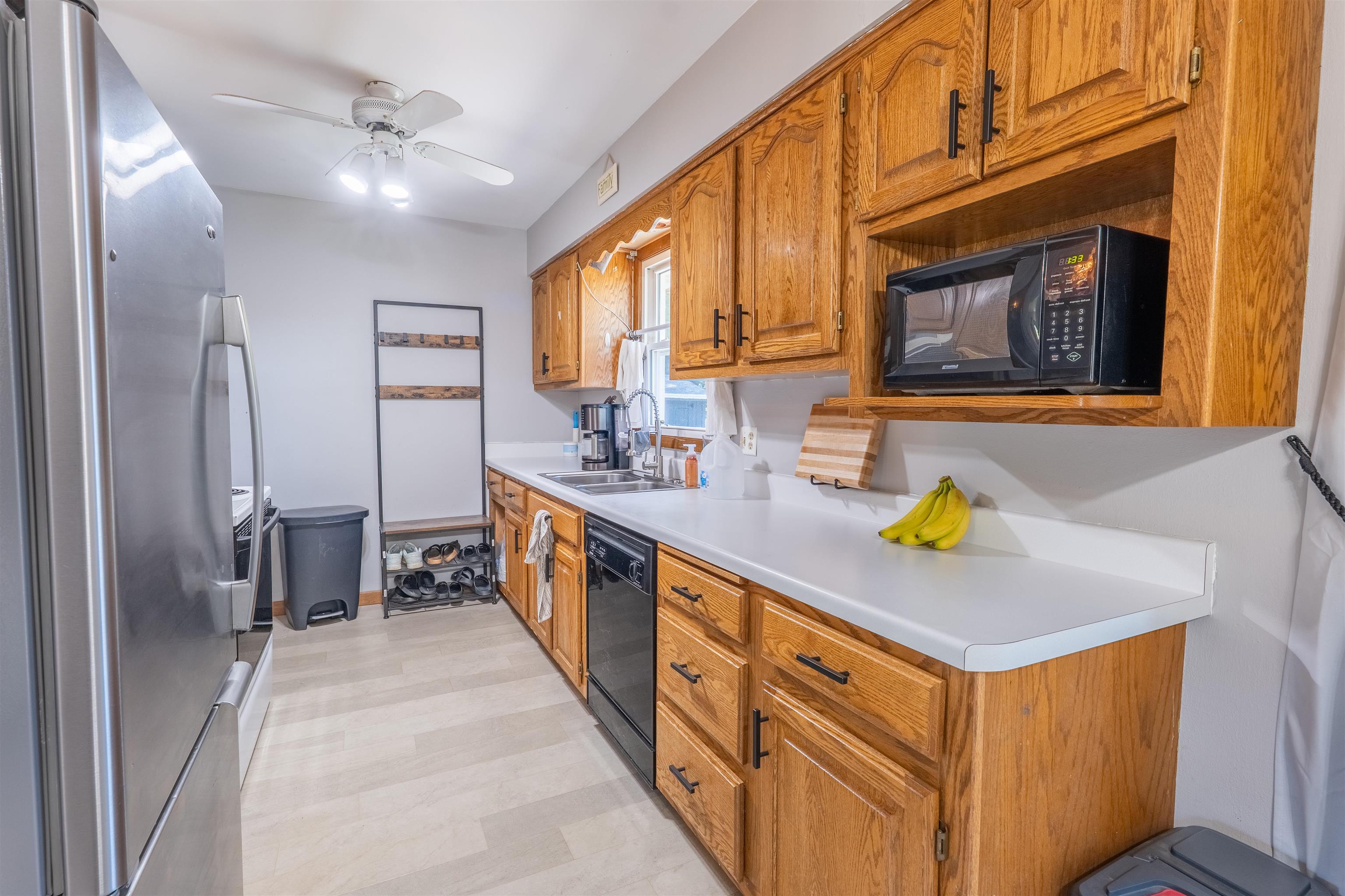 226968 BOB O LINK AVENUE, Wausau, Wisconsin 54401, 5 Bedrooms Bedrooms, ,2 BathroomsBathrooms,Residential,For Sale,226968 BOB O LINK AVENUE,22604285