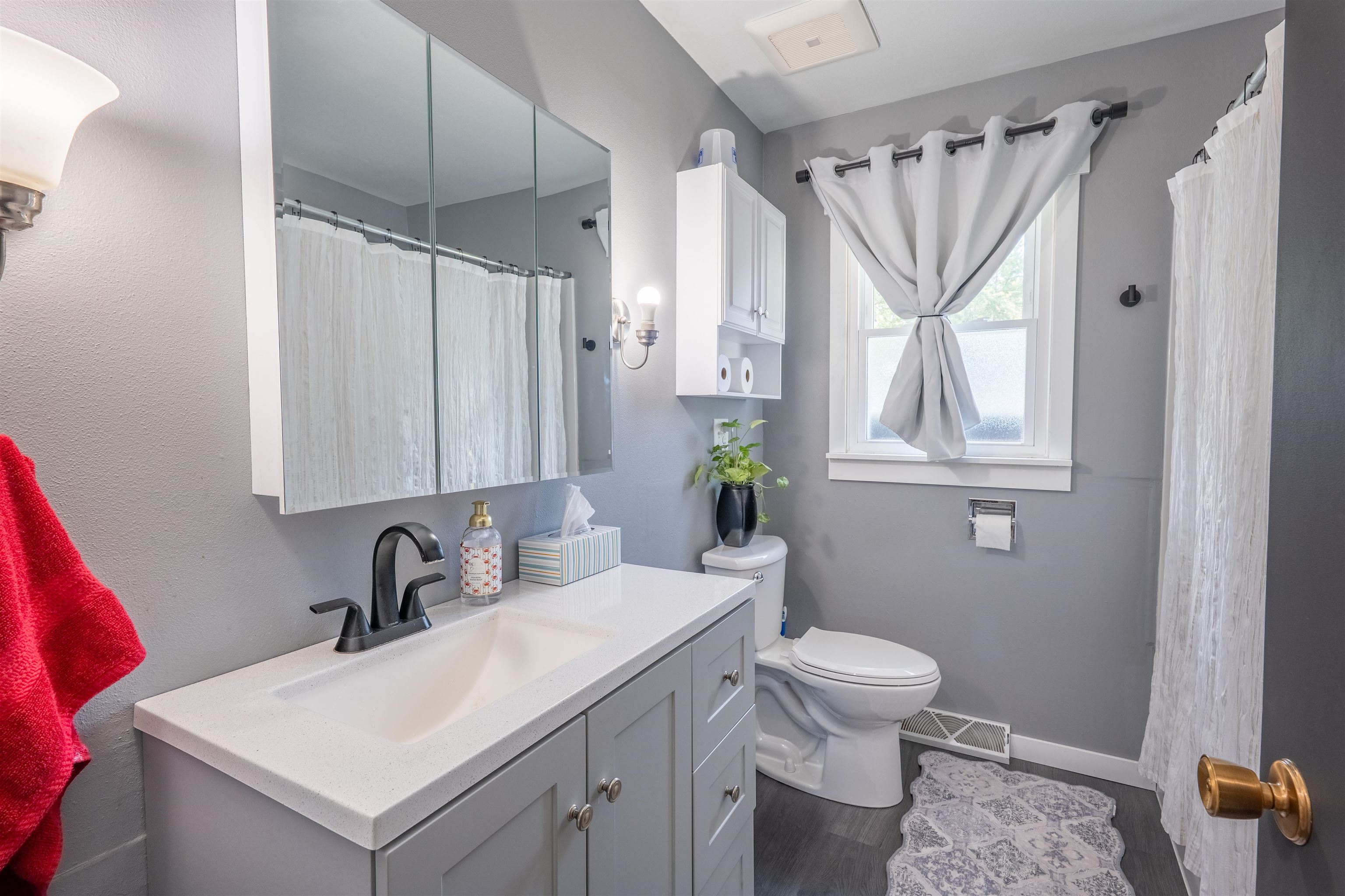 226968 BOB O LINK AVENUE, Wausau, Wisconsin 54401, 5 Bedrooms Bedrooms, ,2 BathroomsBathrooms,Residential,For Sale,226968 BOB O LINK AVENUE,22604285