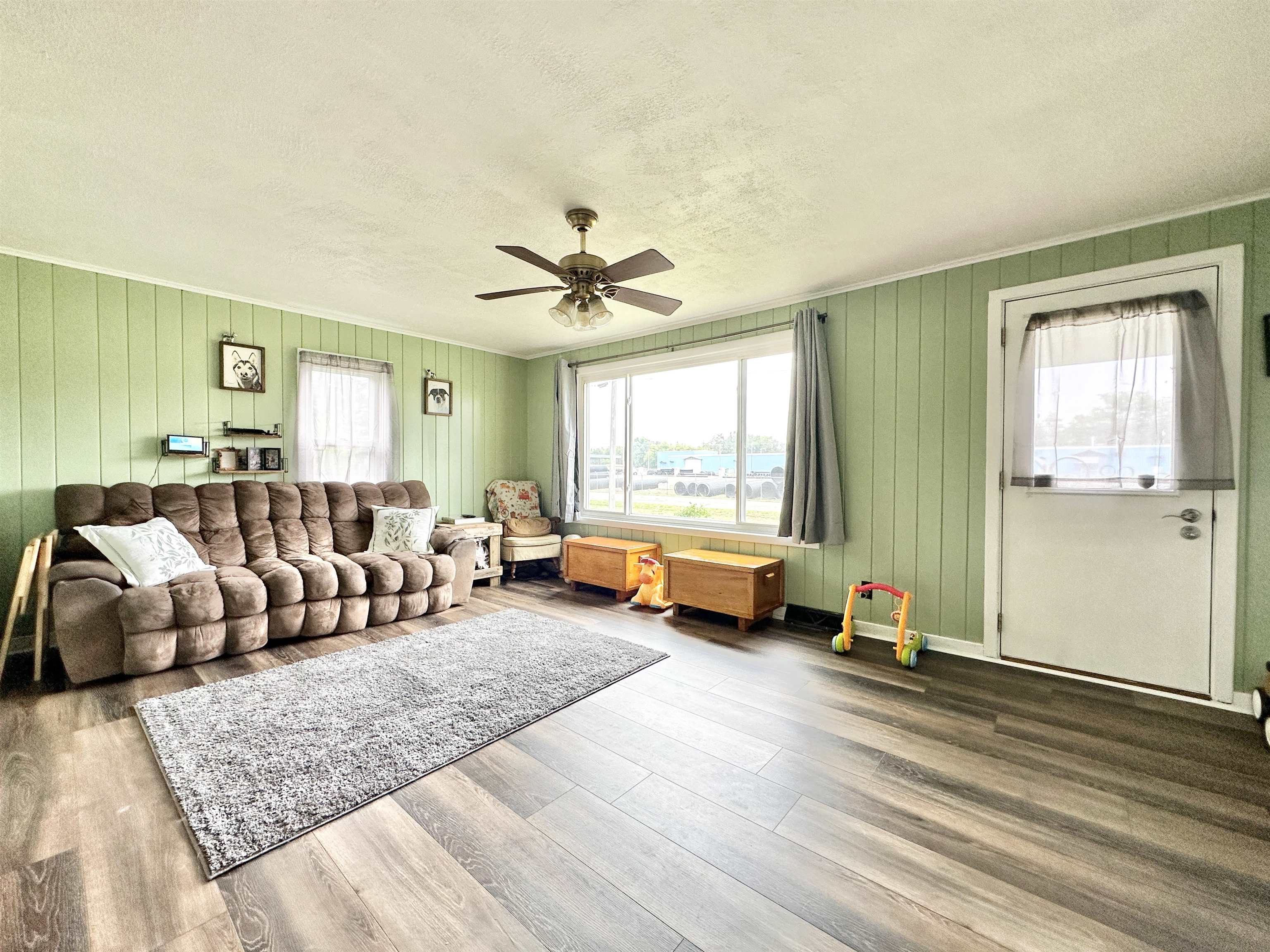 1534 SARATOGA STREET, Antigo, Wisconsin 54409, 2 Bedrooms Bedrooms, ,1 BathroomBathrooms,Residential,For Sale,1534 SARATOGA STREET,22604288