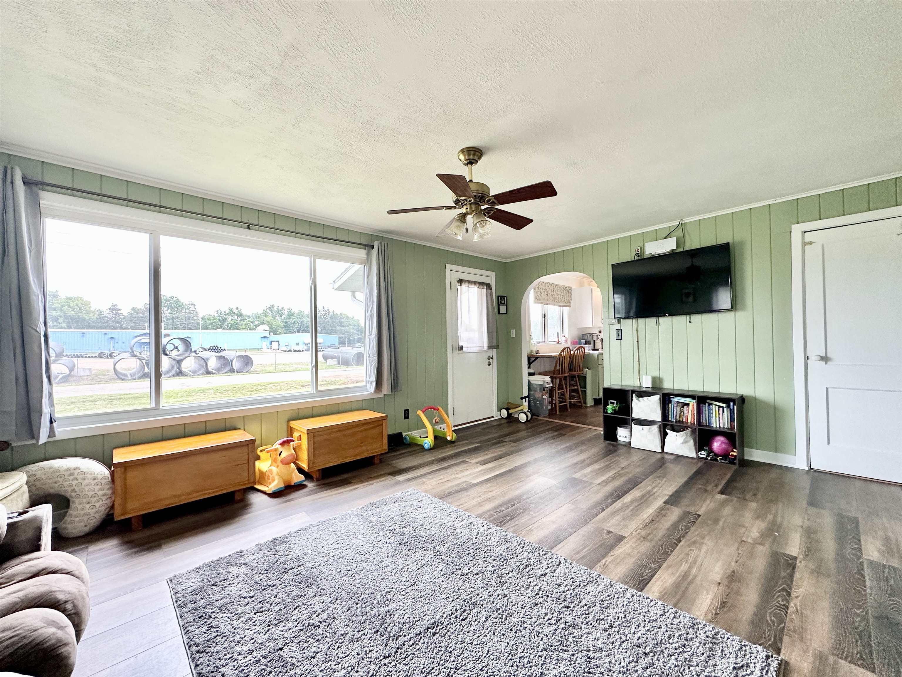 1534 SARATOGA STREET, Antigo, Wisconsin 54409, 2 Bedrooms Bedrooms, ,1 BathroomBathrooms,Residential,For Sale,1534 SARATOGA STREET,22604288