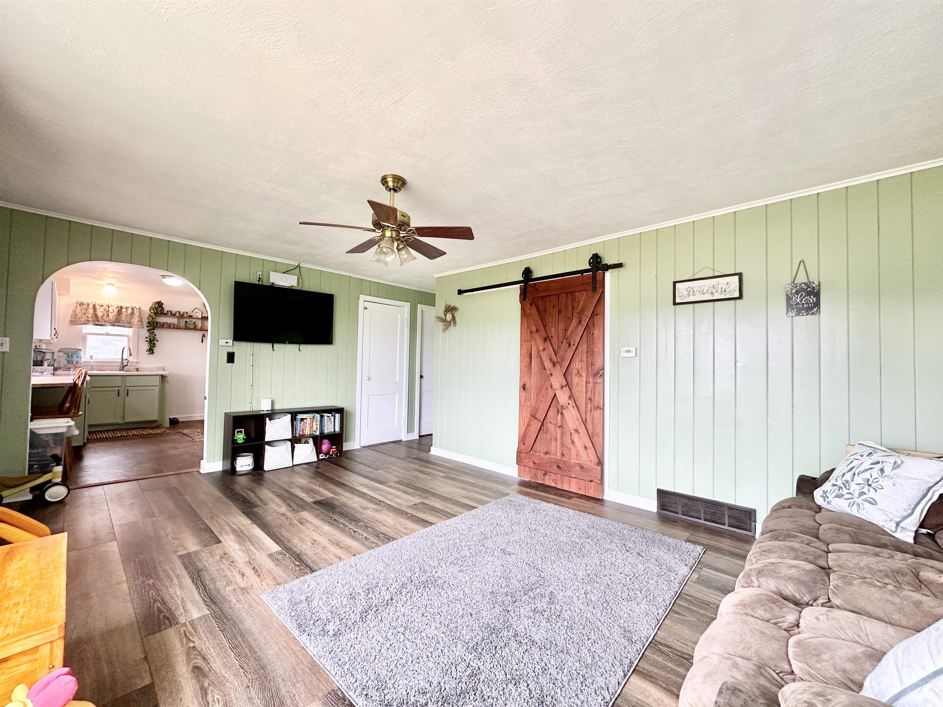 1534 SARATOGA STREET, Antigo, Wisconsin 54409, 2 Bedrooms Bedrooms, ,1 BathroomBathrooms,Residential,For Sale,1534 SARATOGA STREET,22604288