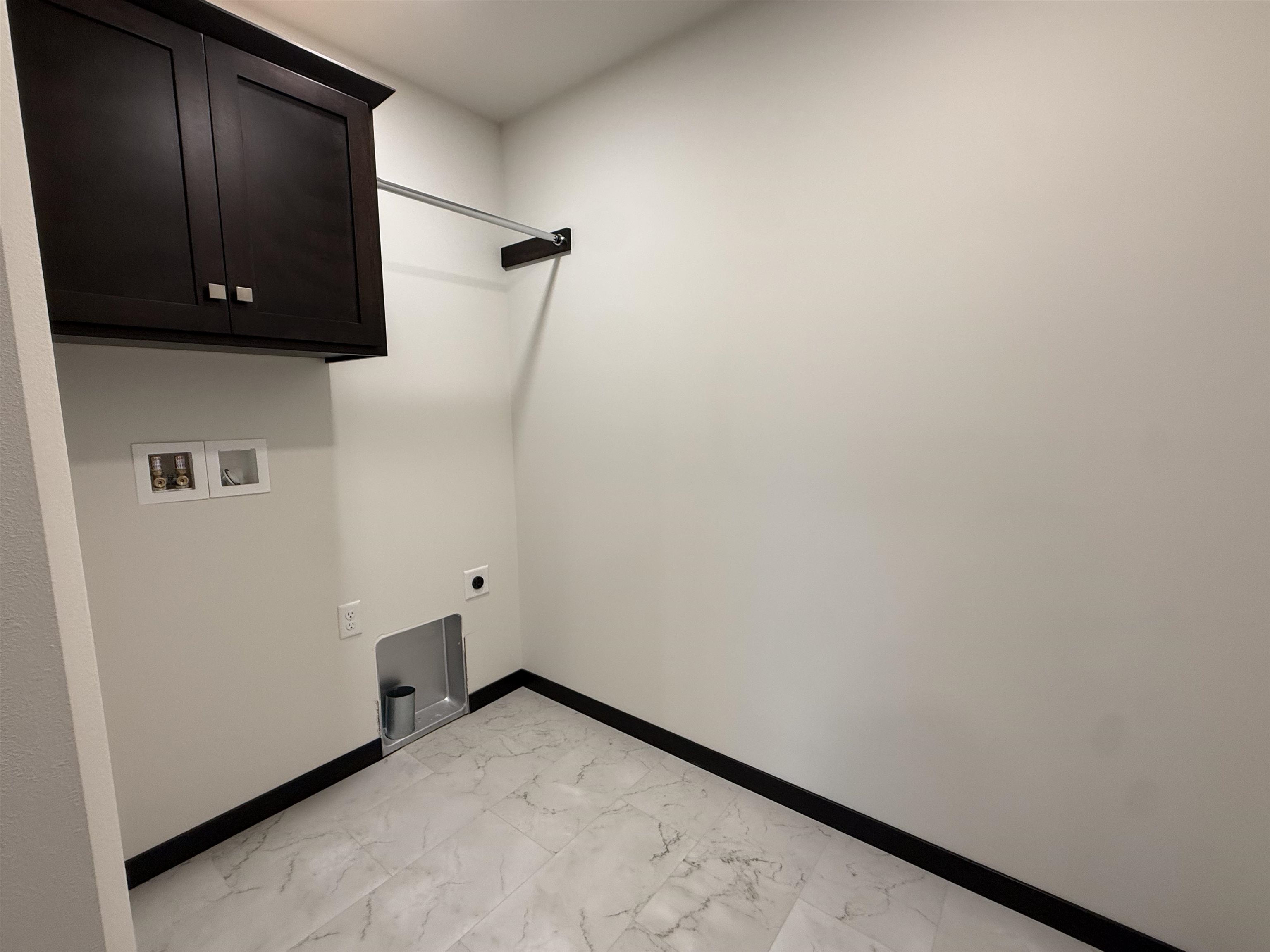 1503 E 23RD STREET, Marshfield, Wisconsin 54449, 2 Bedrooms Bedrooms, ,2 BathroomsBathrooms,Residential,For Sale,1503 E 23RD STREET,22604292