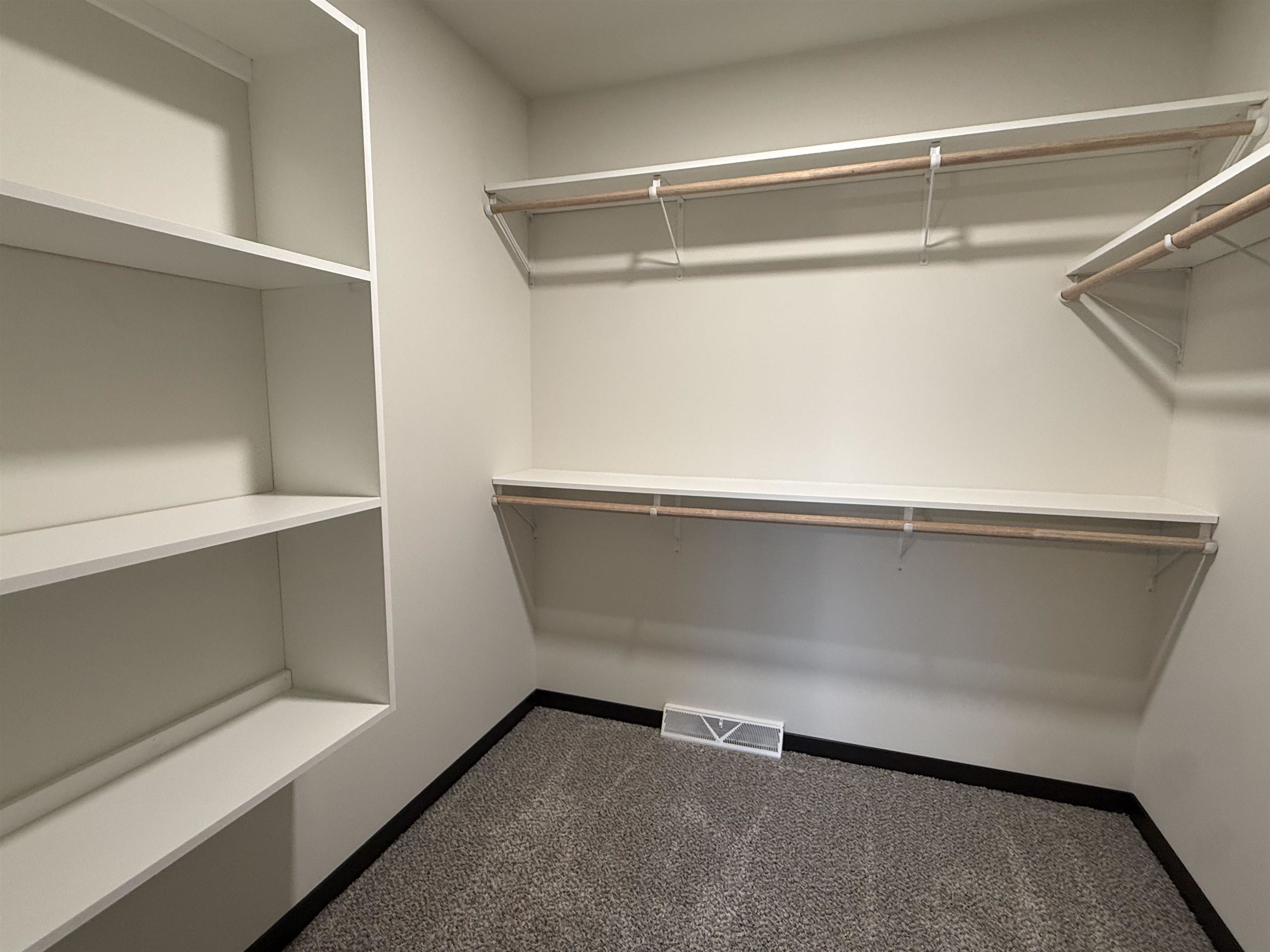 1503 E 23RD STREET, Marshfield, Wisconsin 54449, 2 Bedrooms Bedrooms, ,2 BathroomsBathrooms,Residential,For Sale,1503 E 23RD STREET,22604292