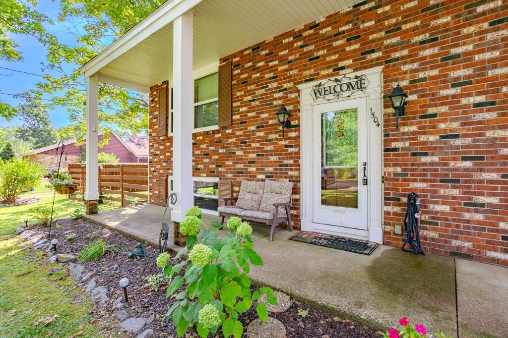 1504 JACKSON STREET, Mosinee, Wisconsin 54455, 4 Bedrooms Bedrooms, ,2 BathroomsBathrooms,Residential,For Sale,1504 JACKSON STREET,22604293