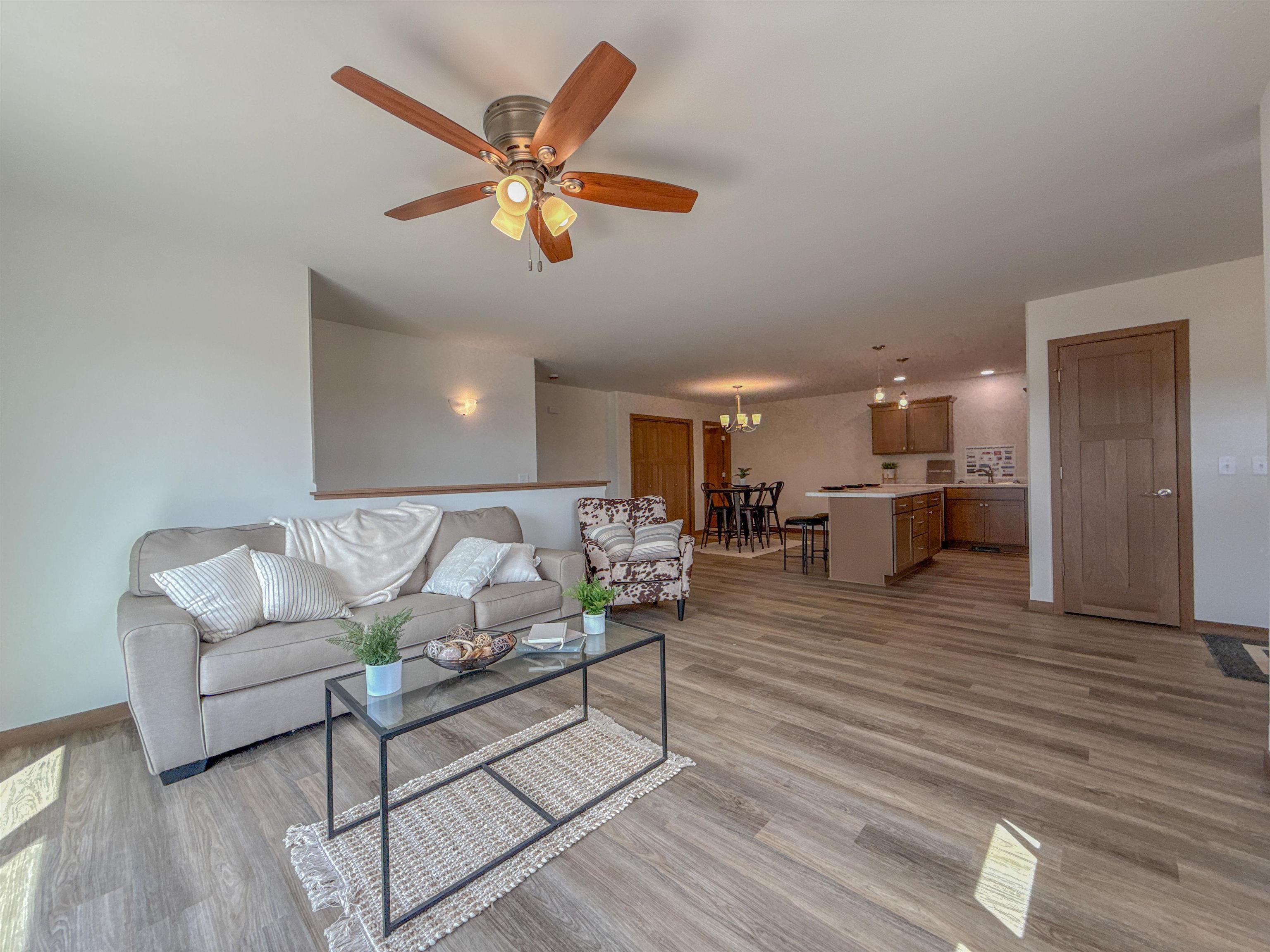 890 MORNING STAR LANE, Plover, Wisconsin 54467, 2 Bedrooms Bedrooms, ,2 BathroomsBathrooms,Residential,For Sale,890 MORNING STAR LANE,22604296