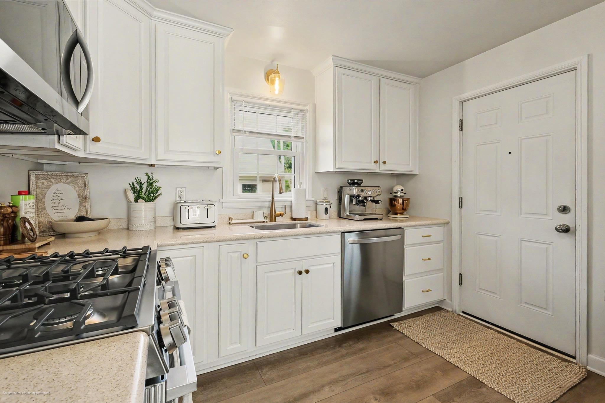 991 WISCONSIN RIVER DRIVE, Port Edwards, Wisconsin 54469, 3 Bedrooms Bedrooms, ,3 BathroomsBathrooms,Residential,For Sale,991 WISCONSIN RIVER DRIVE,22604297