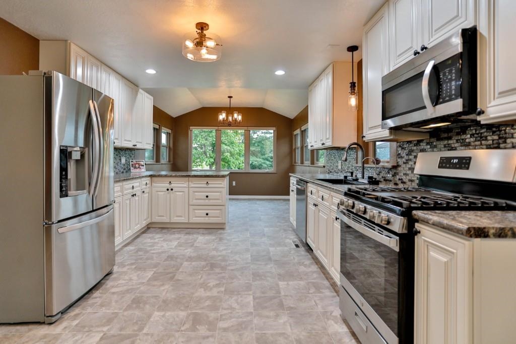 W10009 COUNTY ROAD B, Deerbrook, Wisconsin 54424, 3 Bedrooms Bedrooms, ,2 BathroomsBathrooms,Residential,For Sale,W10009 COUNTY ROAD B,22604302
