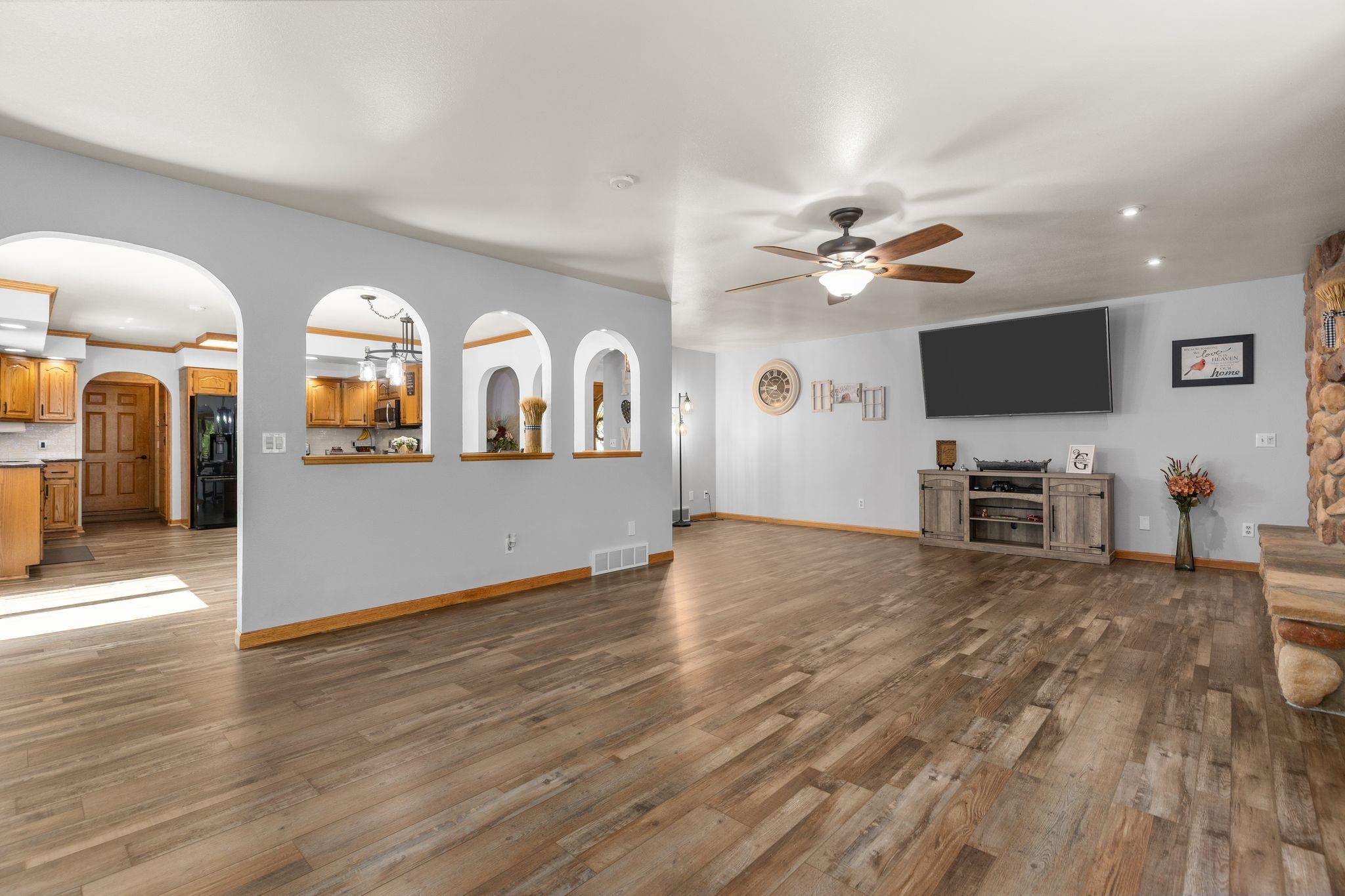 13359 HOLLYWOOD ROAD, Nekoosa, Wisconsin 54457, 4 Bedrooms Bedrooms, ,3 BathroomsBathrooms,Residential,For Sale,13359 HOLLYWOOD ROAD,22604306