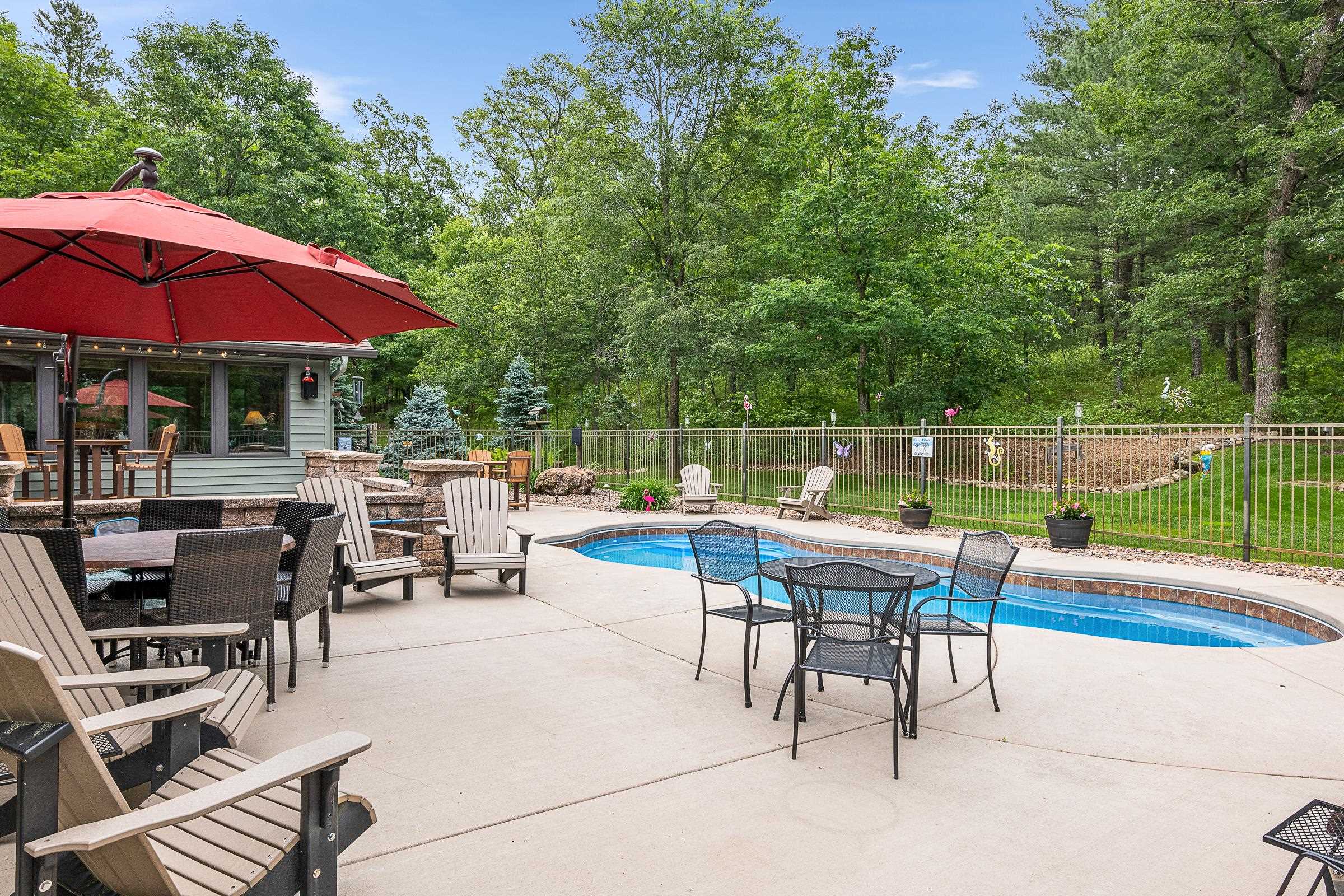 13359 HOLLYWOOD ROAD, Nekoosa, Wisconsin 54457, 4 Bedrooms Bedrooms, ,3 BathroomsBathrooms,Residential,For Sale,13359 HOLLYWOOD ROAD,22604306