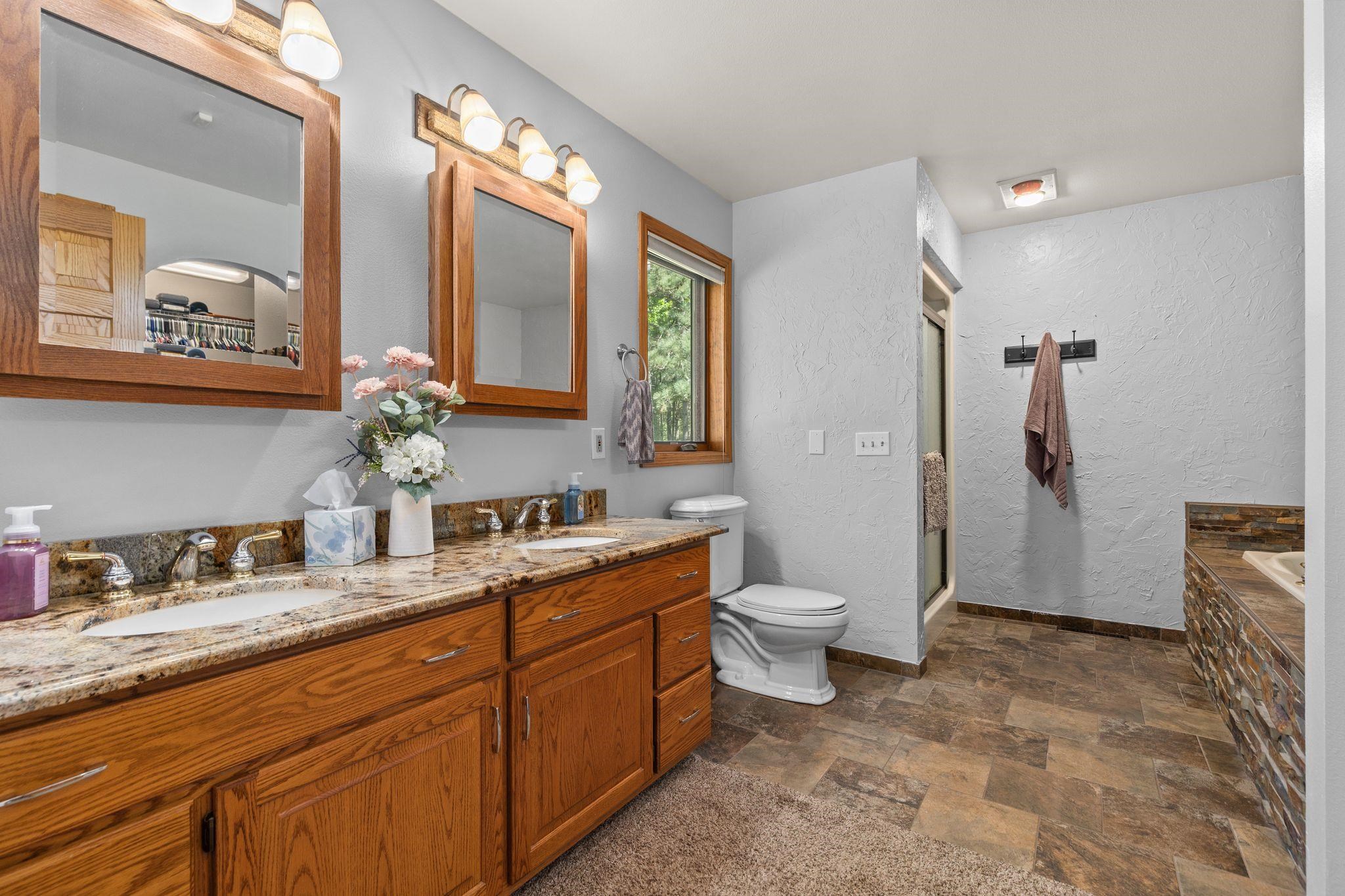 13359 HOLLYWOOD ROAD, Nekoosa, Wisconsin 54457, 4 Bedrooms Bedrooms, ,3 BathroomsBathrooms,Residential,For Sale,13359 HOLLYWOOD ROAD,22604306